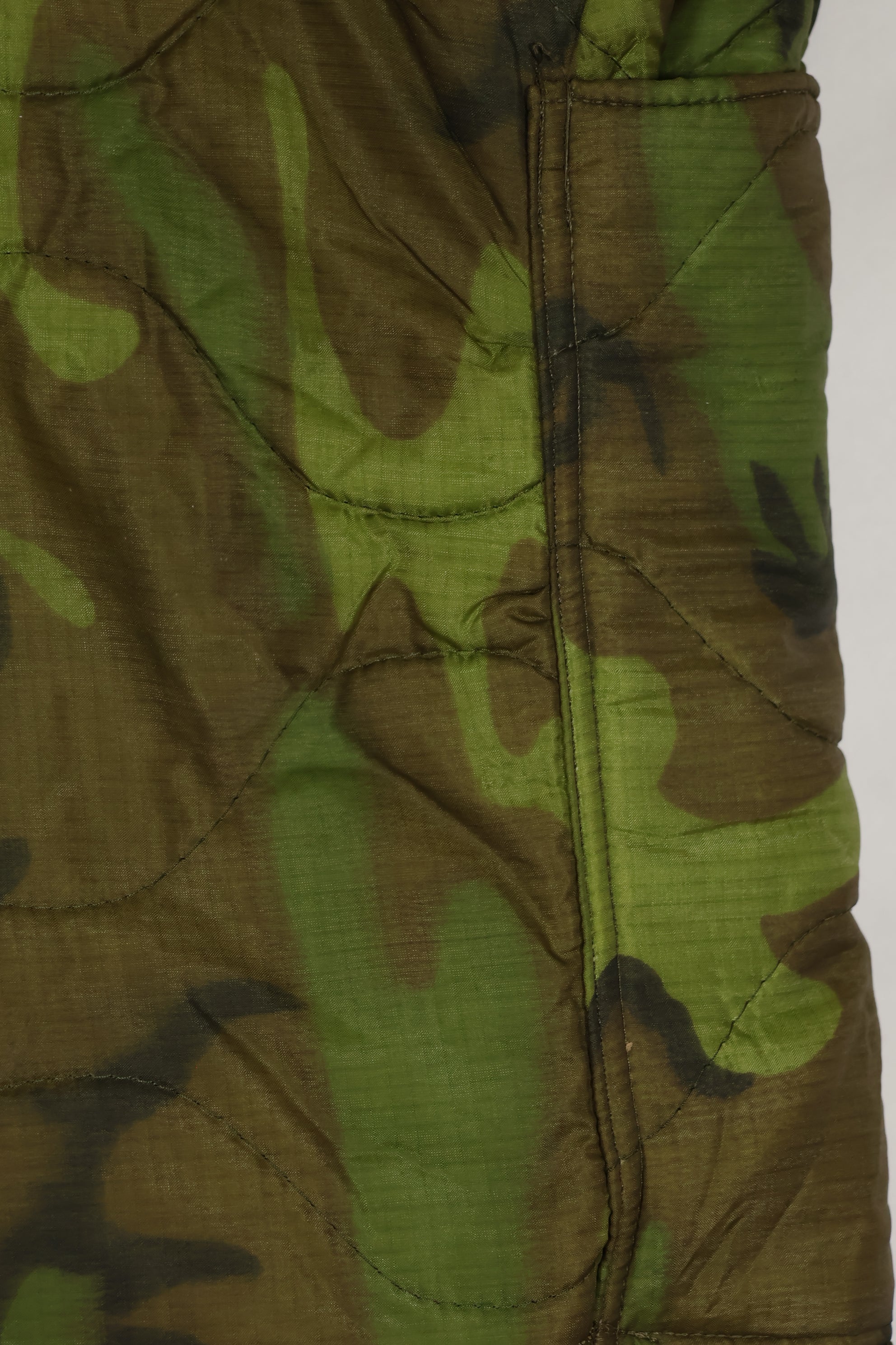 1970年製 アメリカ空軍 ヘルメットバッグ ERDLライナー レア品 中古品