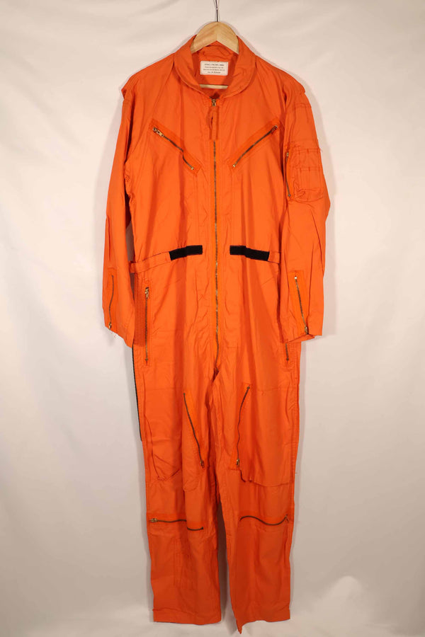 実物 1962年製 アメリカ空軍 USAF K2-B 未使用品 レスキューオレンジ色