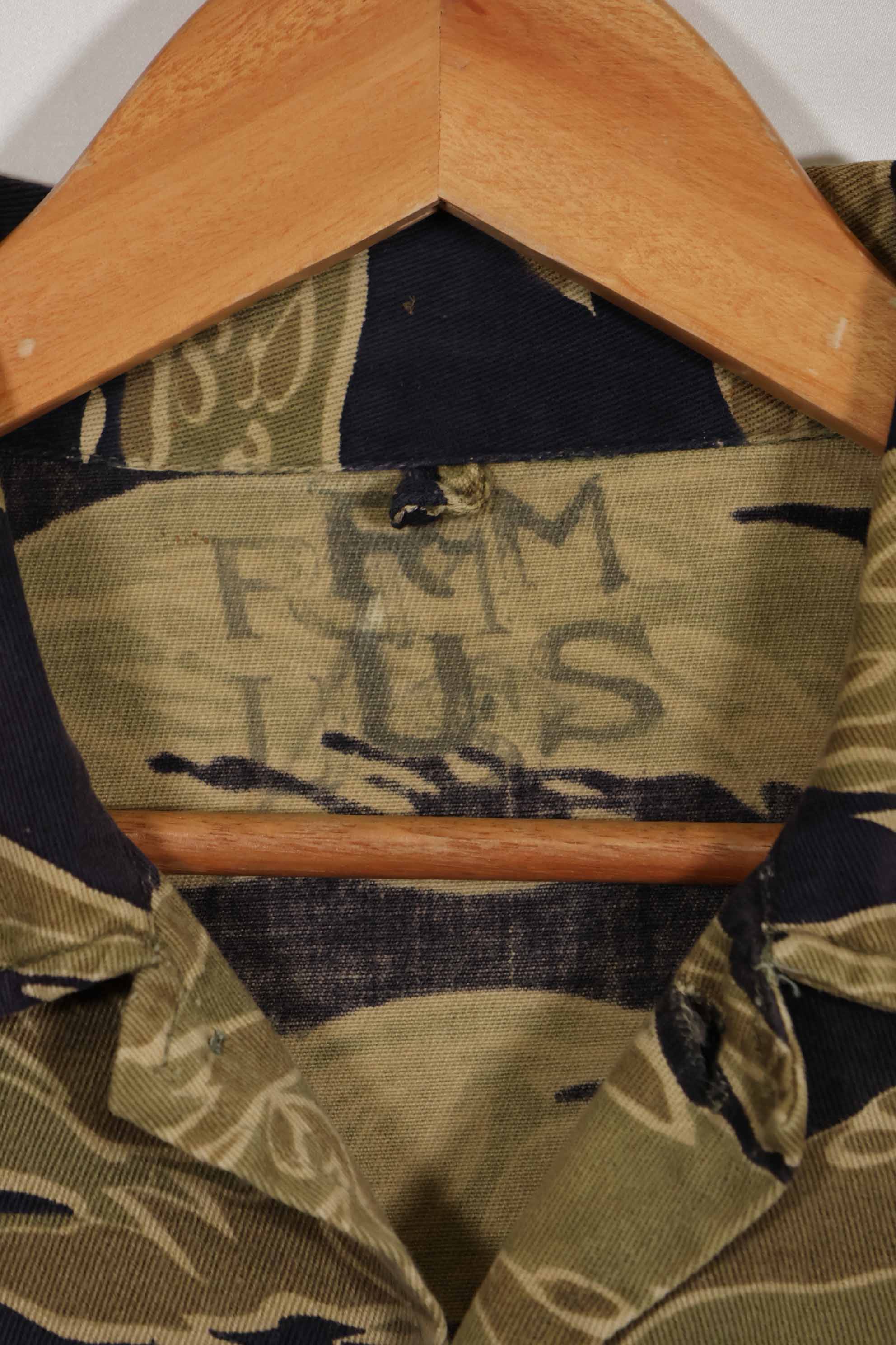 1960年代後半 ゴールドタイガーストライプ シャツ USカット US-M 中古品