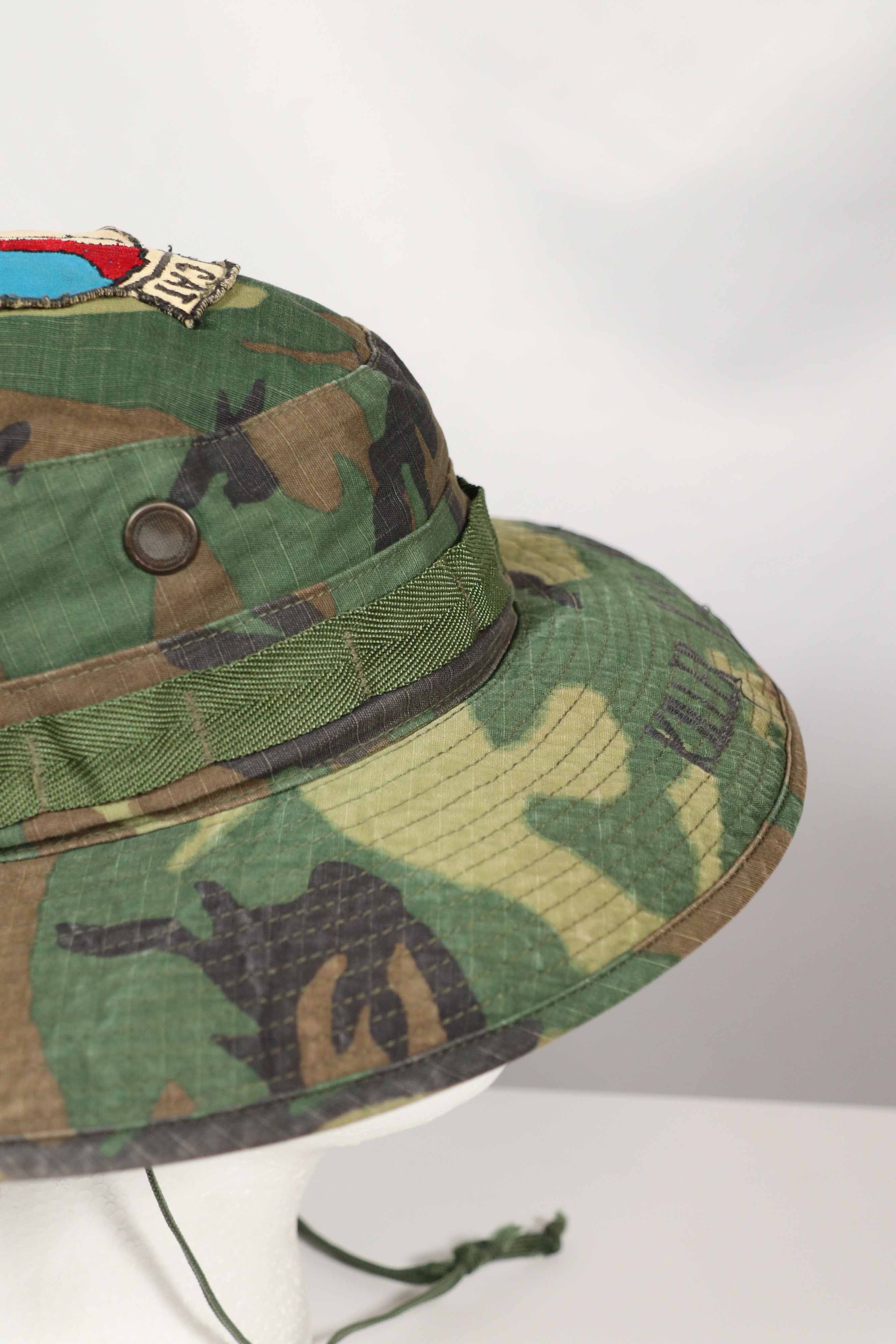 実物 ERDL 官給品ブーニーハット アメリカ軍 K-9 軍用犬 ローカルメイドパッチ&刺繍入り