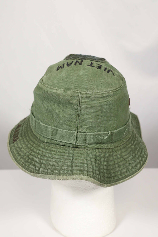 実物 ローカルメイド ODブーニー 9th Infantry Divition LRRP 直接刺繍&狙撃手パッチ付き ブーニーハット