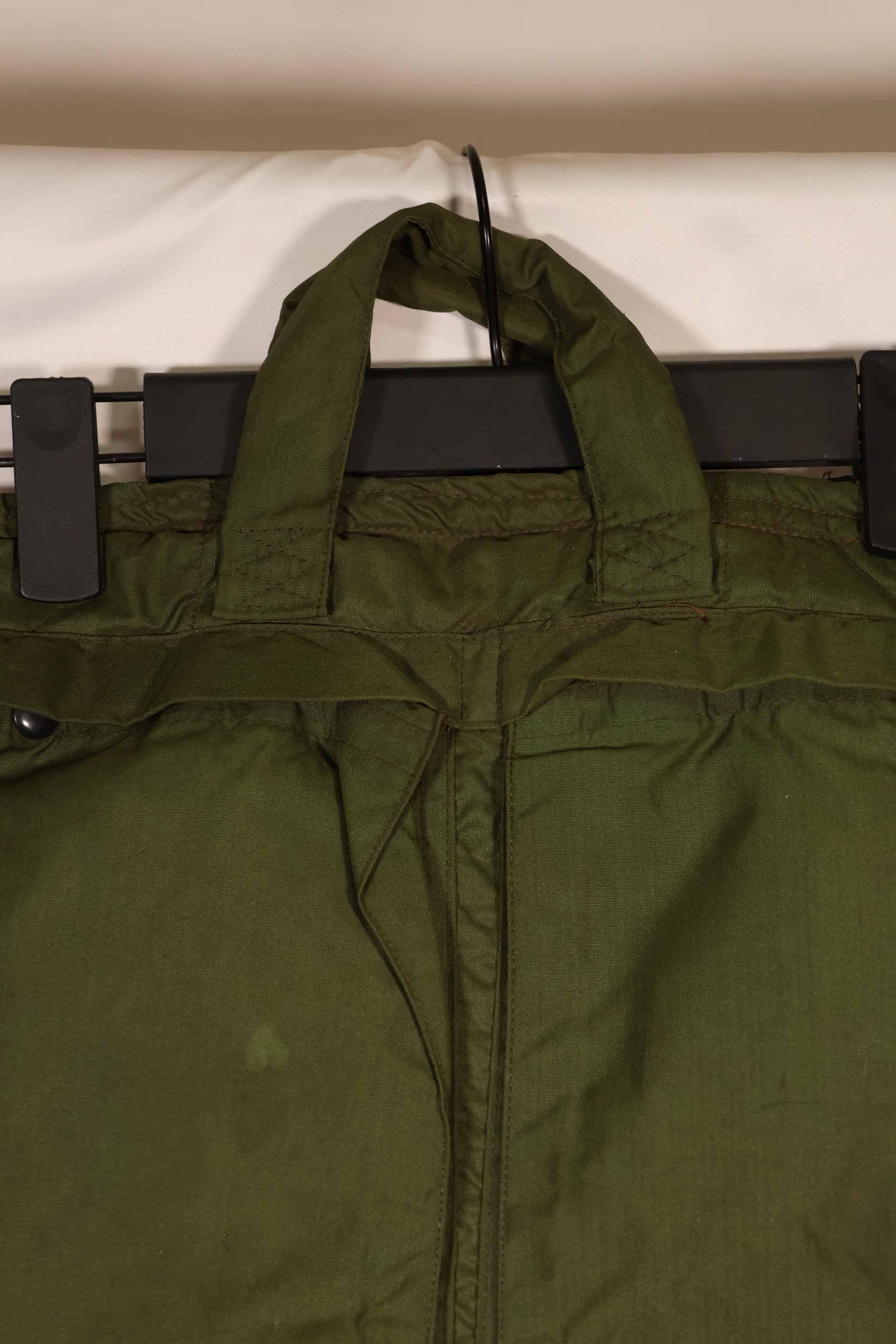 実物 1970年製 アメリカ軍 ヘルメットバッグ ERDL迷彩裏地 レア品 中古品