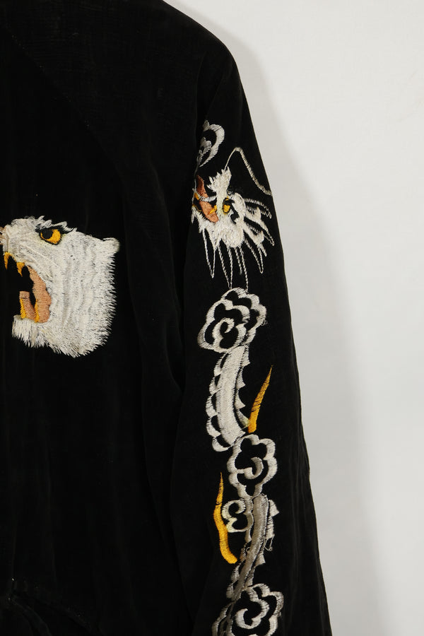 1950年代 Japan Jacket 大きめサイズ 虎デザイン ブラック 補修あり 中古品