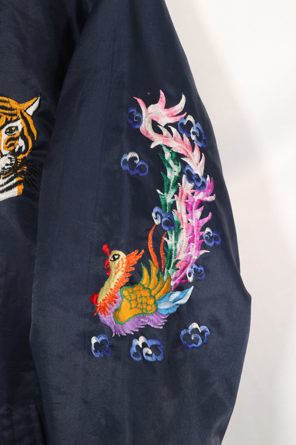 民間品 スーバニアジャケット TAIPEI TAIWAN ナイロン製ジャケット 中古品