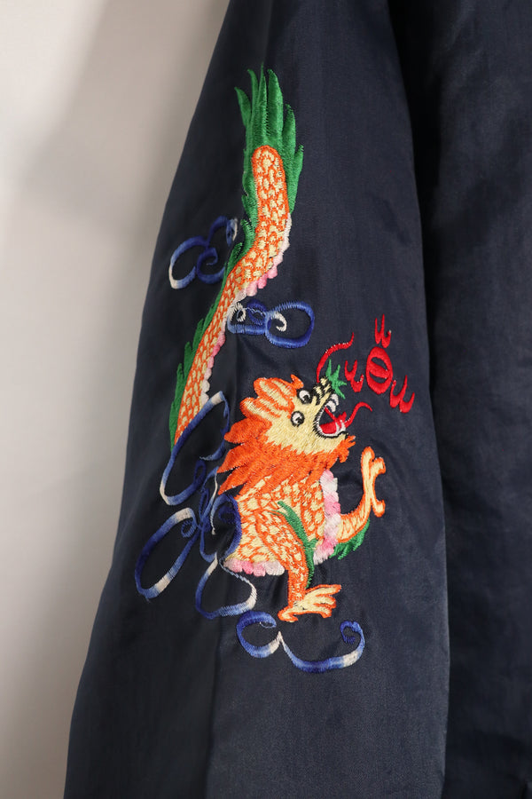 民間品 スーバニアジャケット TAIPEI TAIWAN ナイロン製ジャケット 中古品