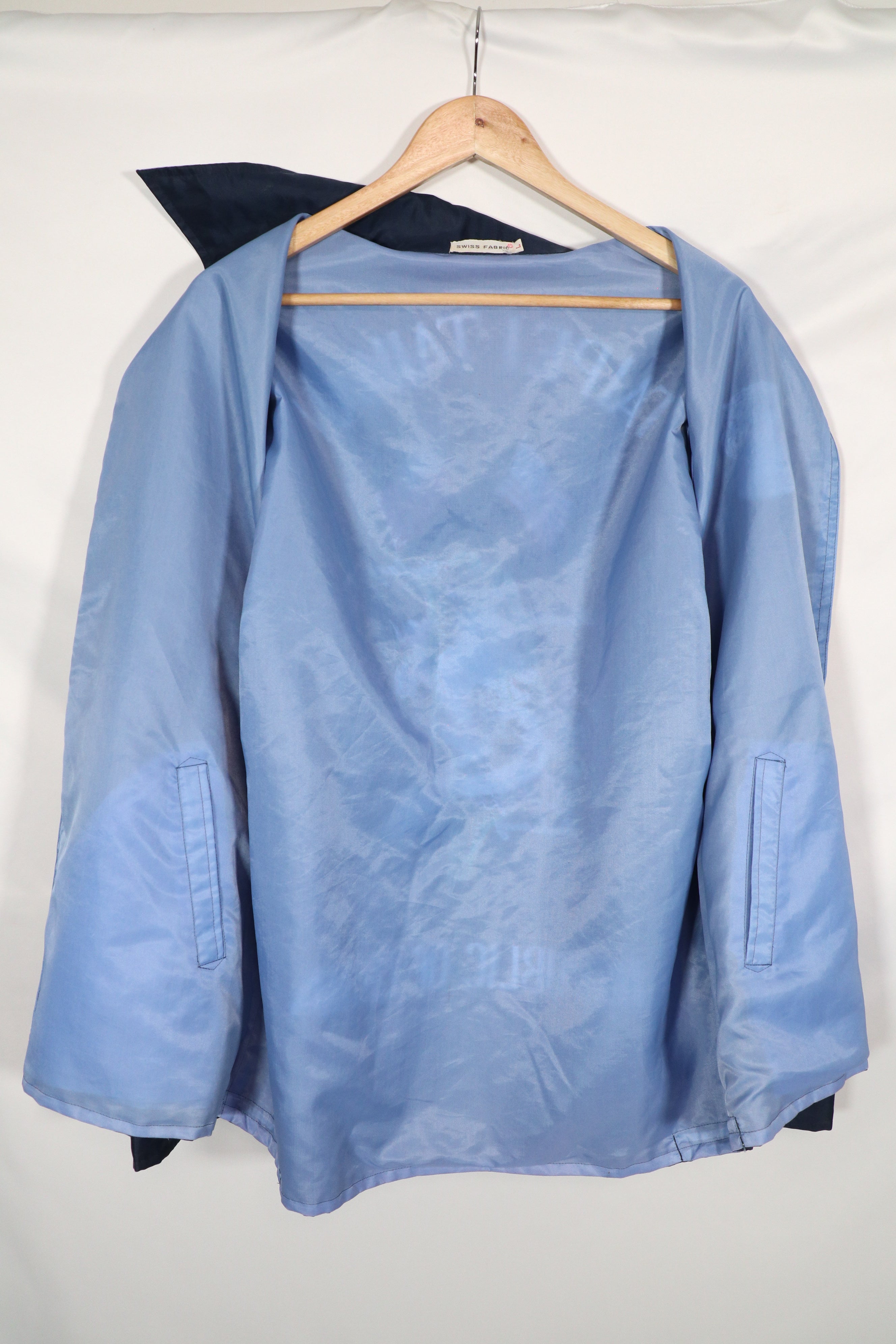民間品 スーバニアジャケット TAIPEI TAIWAN ナイロン製ジャケット 中古品