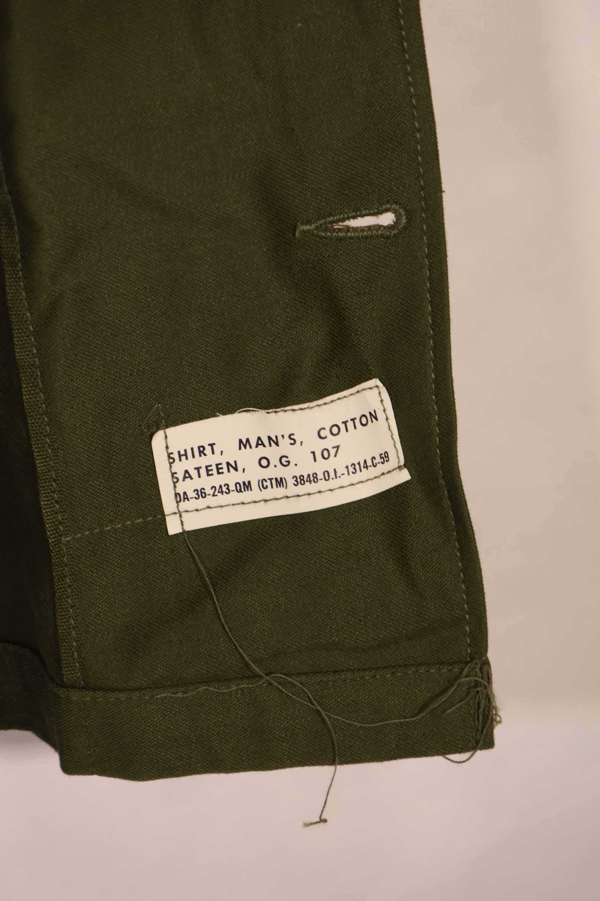 実物 1959年製 アメリカ軍 OG-107 ユーティリティシャツ SMALL デッドストック