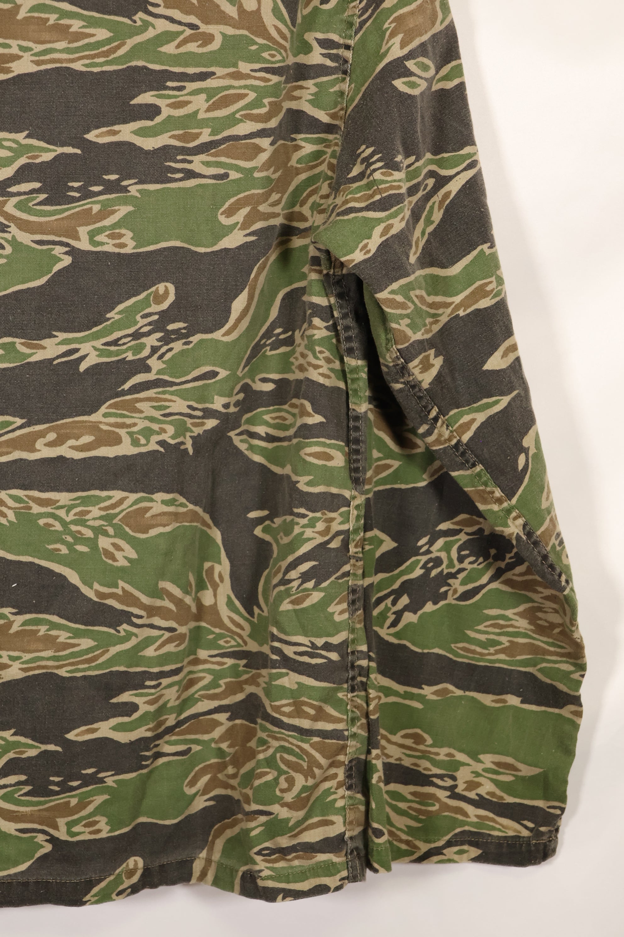 実物 レイトウォーパターン タイガーストライプ シャツ A-L 退色あり