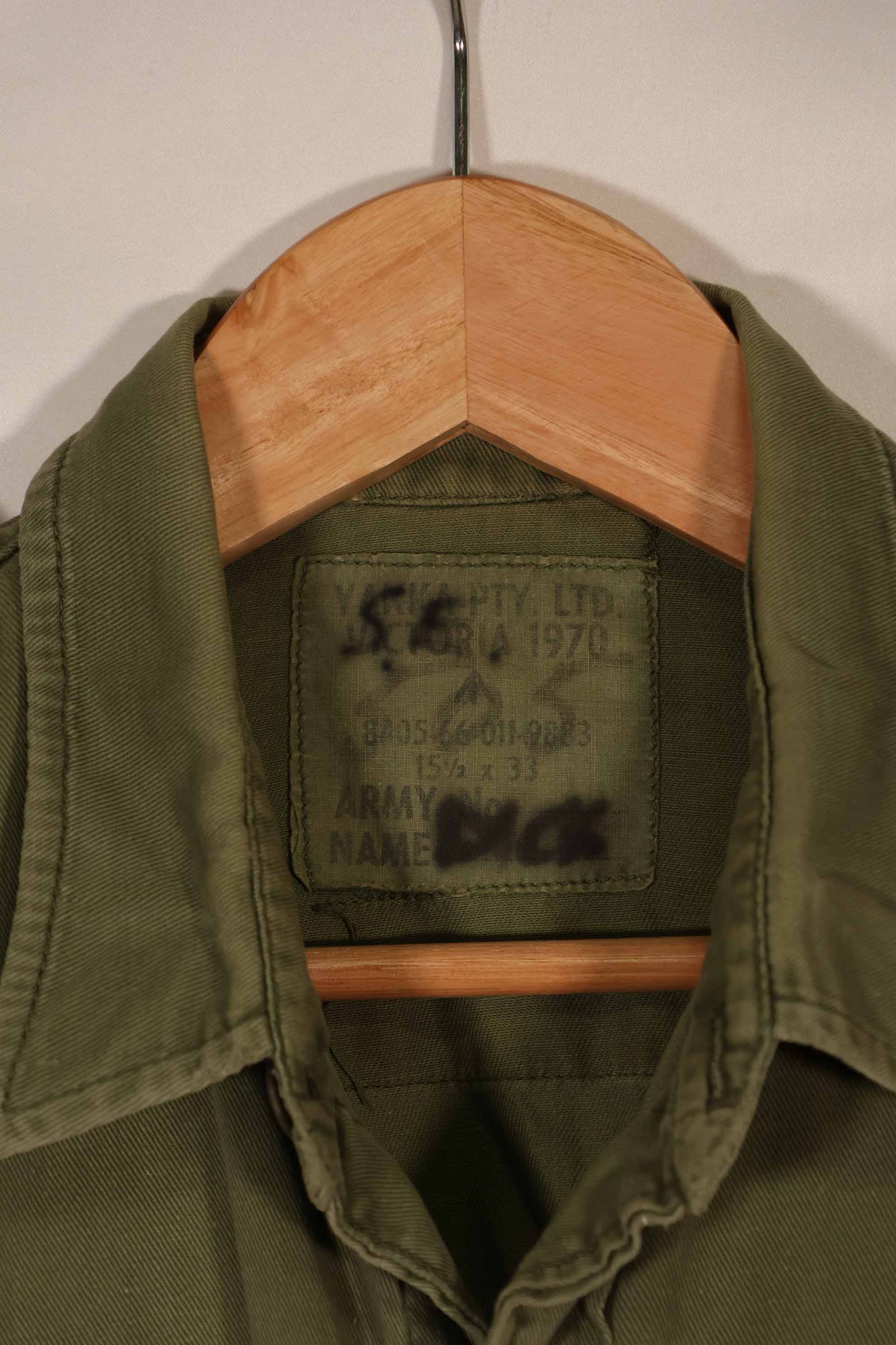 実物 1970年製 オーストラリア軍 ODシャツ 15 1/2 x33 中古品