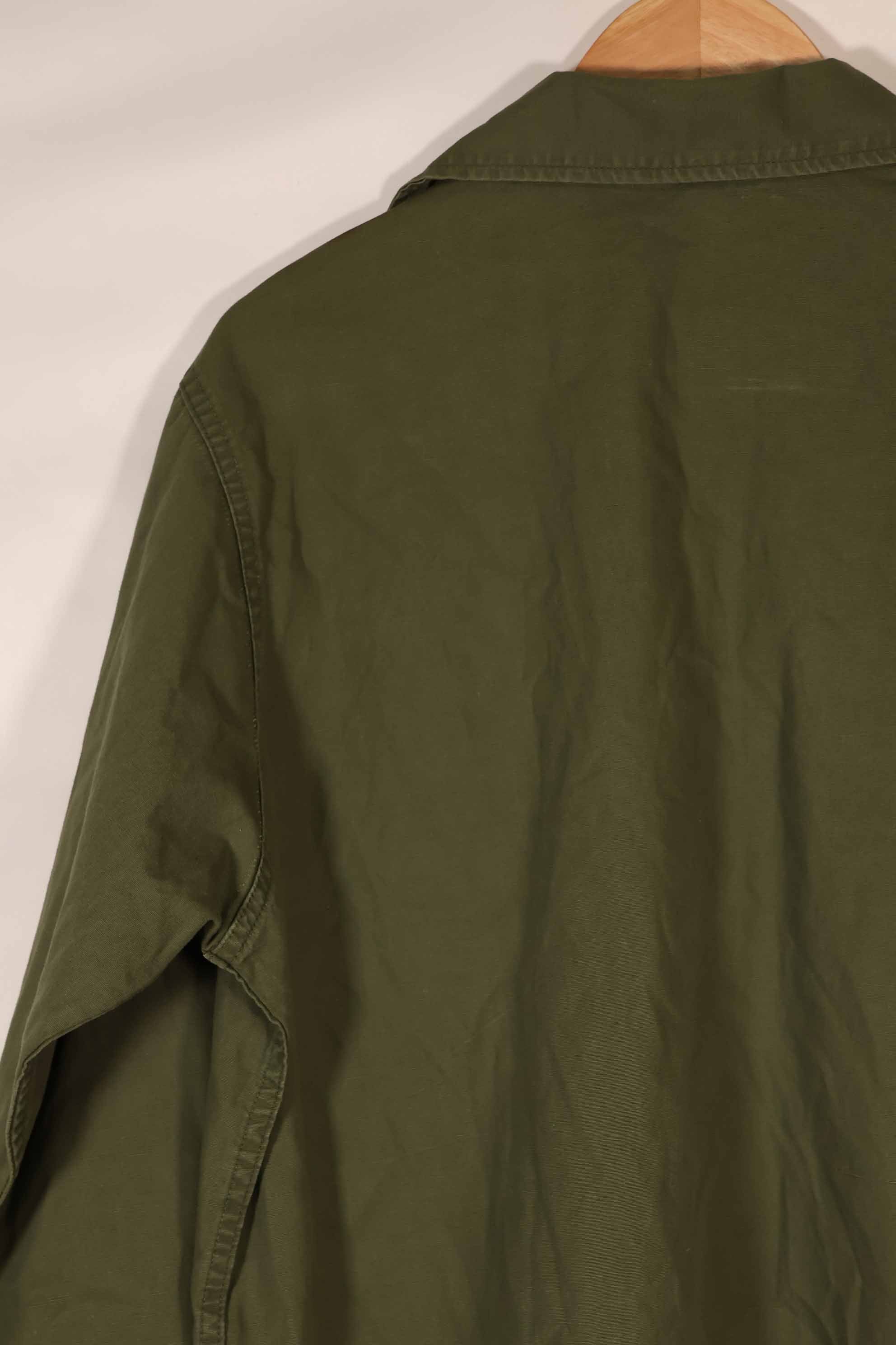 実物 ポップリン製 OG-107 ユーティリティシャツ SMALL 中古品