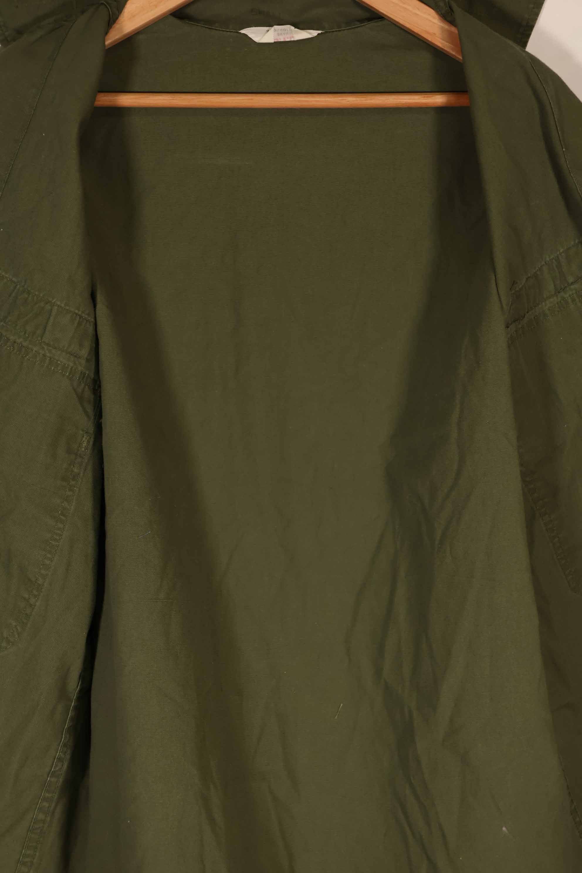 実物 ポップリン製 OG-107 ユーティリティシャツ SMALL 中古品