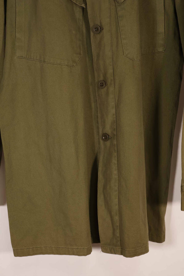 実物 1969年製 ニュージーランド軍 OD ファティーグシャツ Size 39/41L 中古品扱い