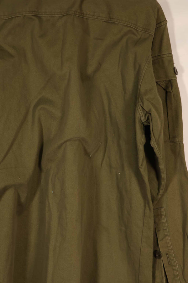 実物 1969年製 ニュージーランド軍 OD ファティーグシャツ Size 39/41L 中古品扱い