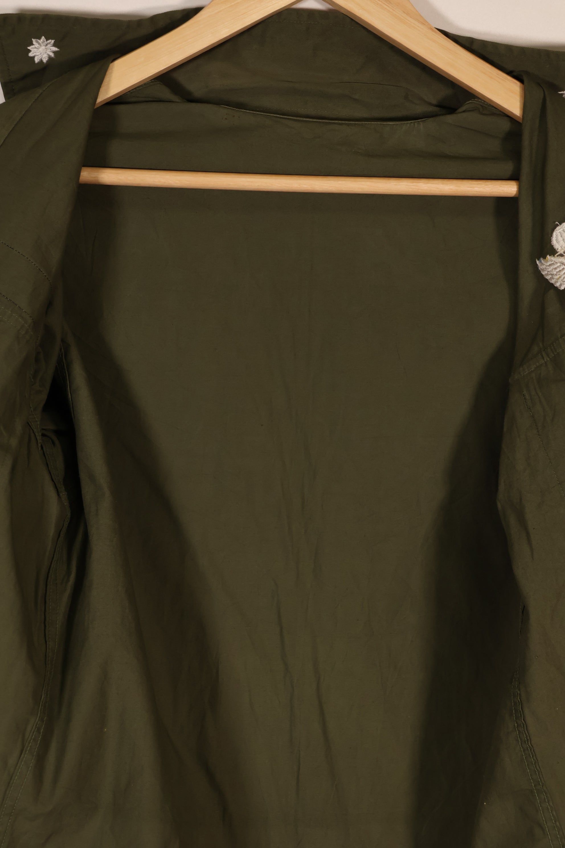 実物 韓国軍 ミリタリーポリス ポップリンシャツ 中古品 直接刺繍あり パッチ後付け