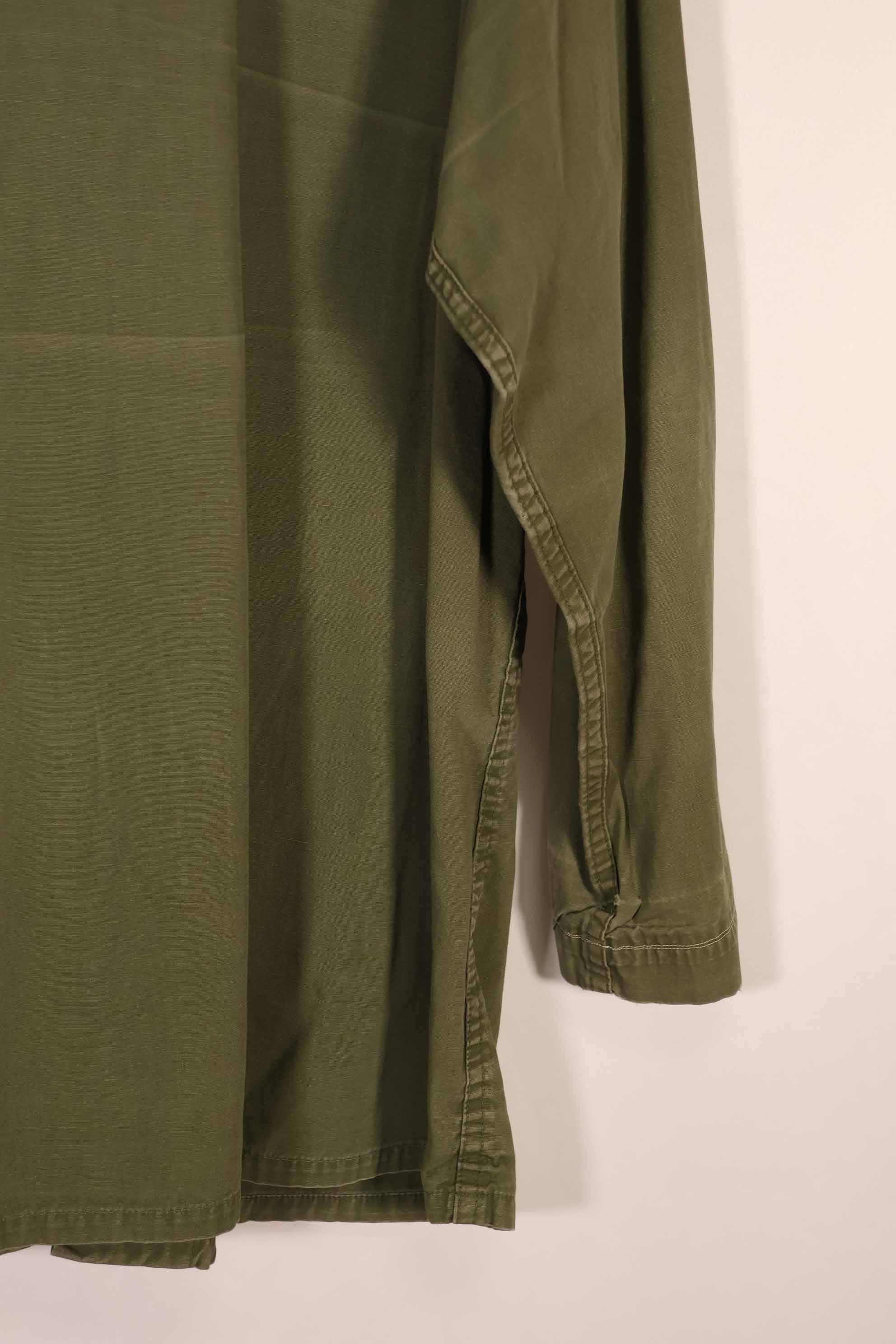 実物 ポップリン製 OG-107 ユーティリティシャツ 後付けMACVパッチ付き X-LARGE 中古品