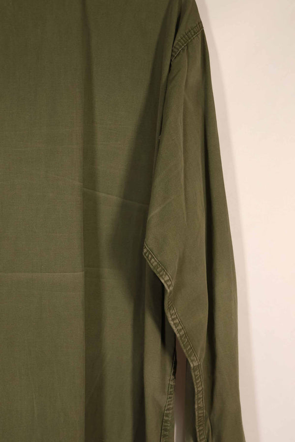 実物 ポップリン製 OG-107 ユーティリティシャツ 後付けMACVパッチ付き X-LARGE 中古品