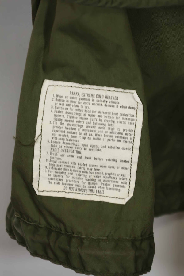 1972年製 アメリカ軍 M65 フィールドパーカー エクストリームコールドウェザー L-R 中古品
