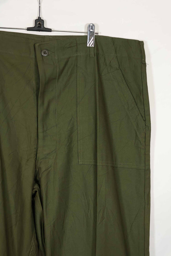 1960年代 デッドストック OG-107 ユーティリティパンツ ベイカーパンツ 42 x 33 未使用品