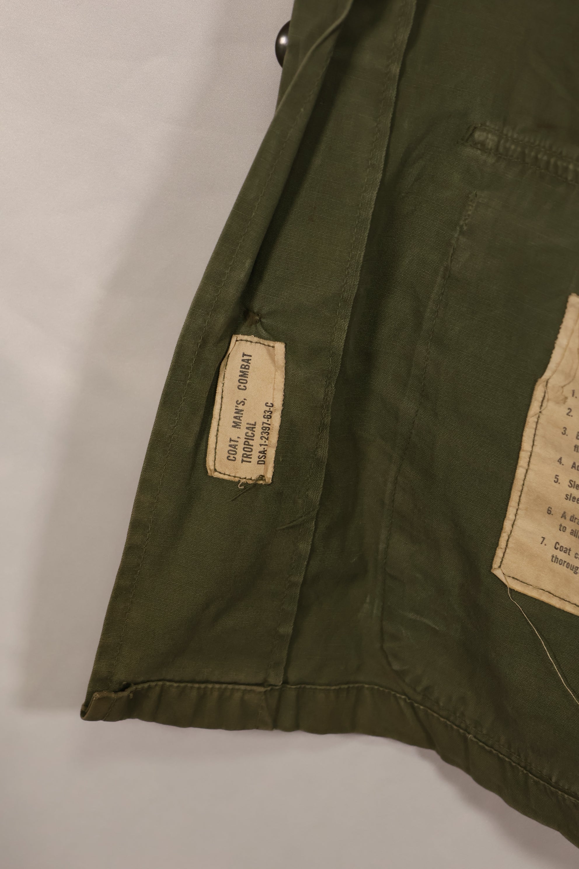 実物 1963年製造 1st Model ジャングルファティーグ ジャケット S-S 中古品