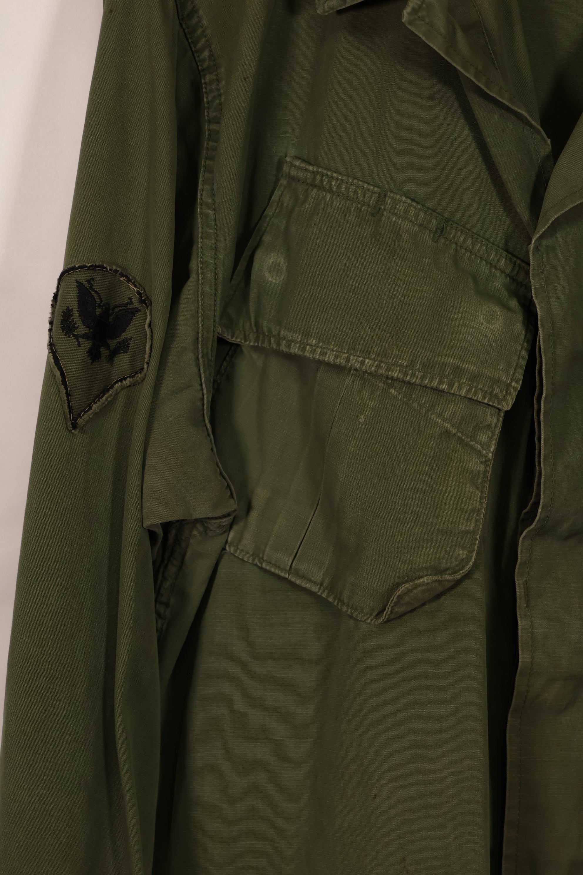 実物 1966年〜1967年製 3rd Model ジャングルファティーグ M-R 25th Inf パッチ付き 中古品