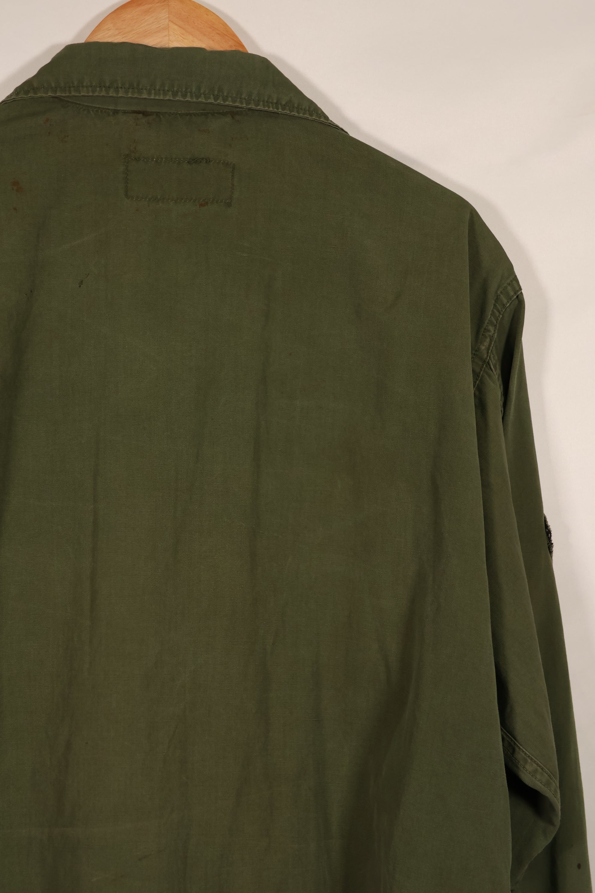 実物 1966年〜1967年製 3rd Model ジャングルファティーグ M-R 25th Inf パッチ付き 中古品