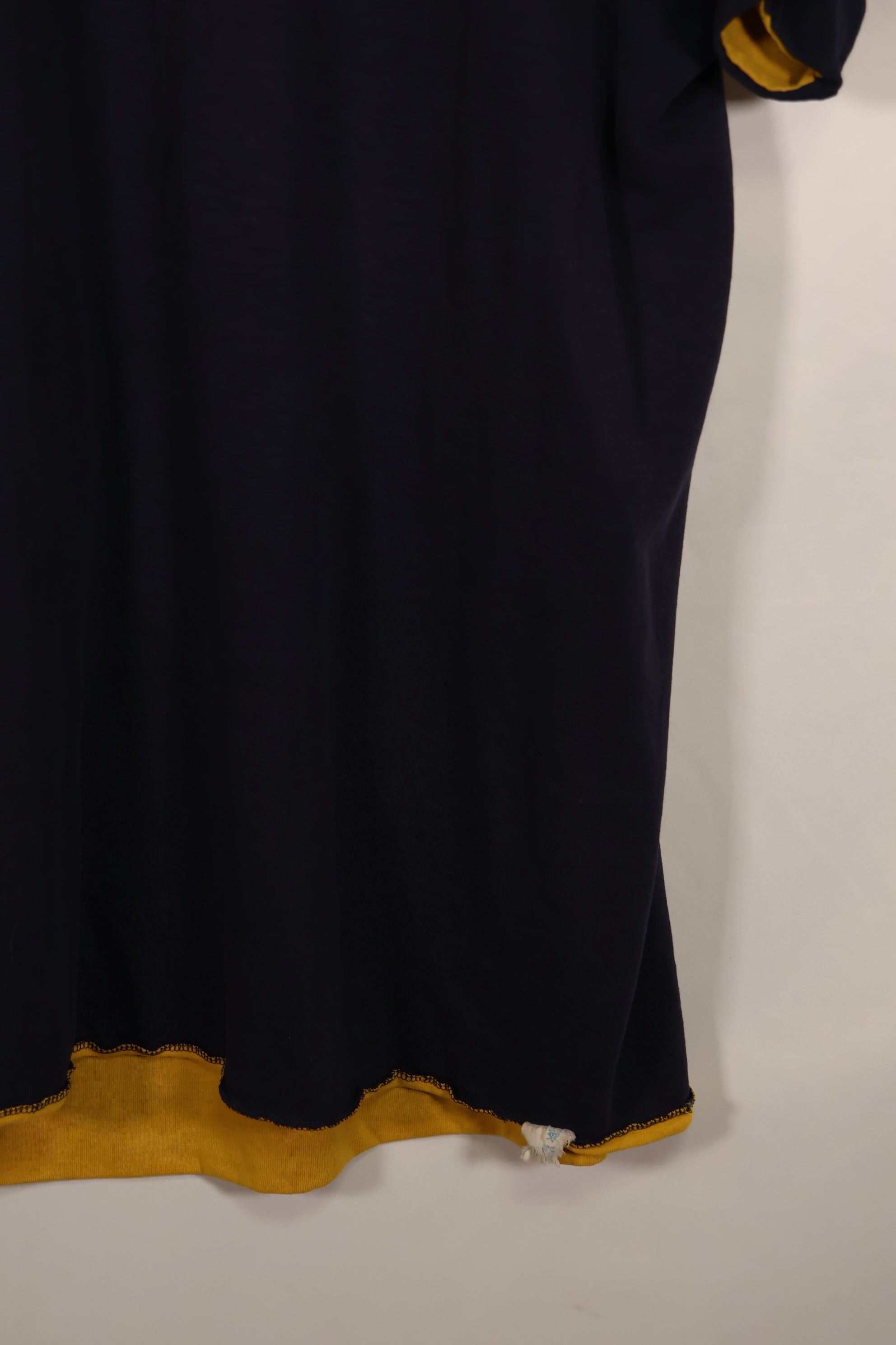 実物 アメリカ海軍 UDTチーム リバーシブルTシャツ EOD章プリント付き 中古品