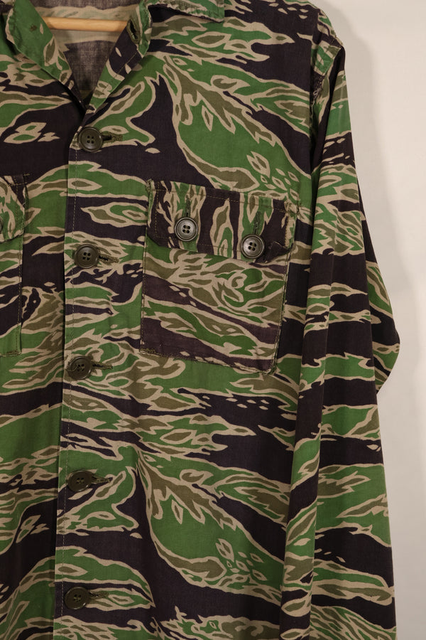 実物 レイトウォーパターン タイガーストライプ シャツ ライトウェイト 退色あり 中古品