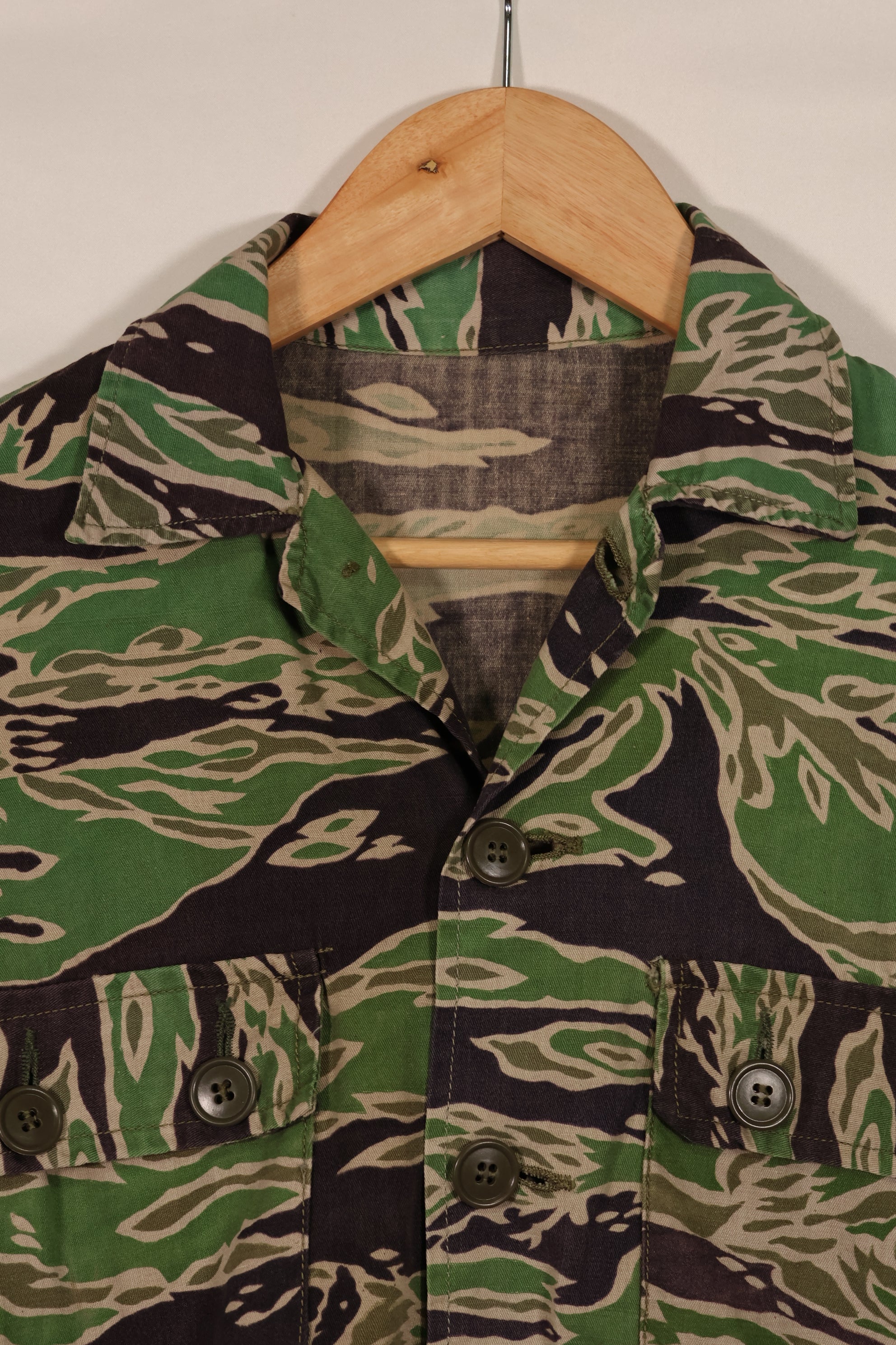 実物 レイトウォーパターン タイガーストライプ シャツ ライトウェイト 退色あり 中古品