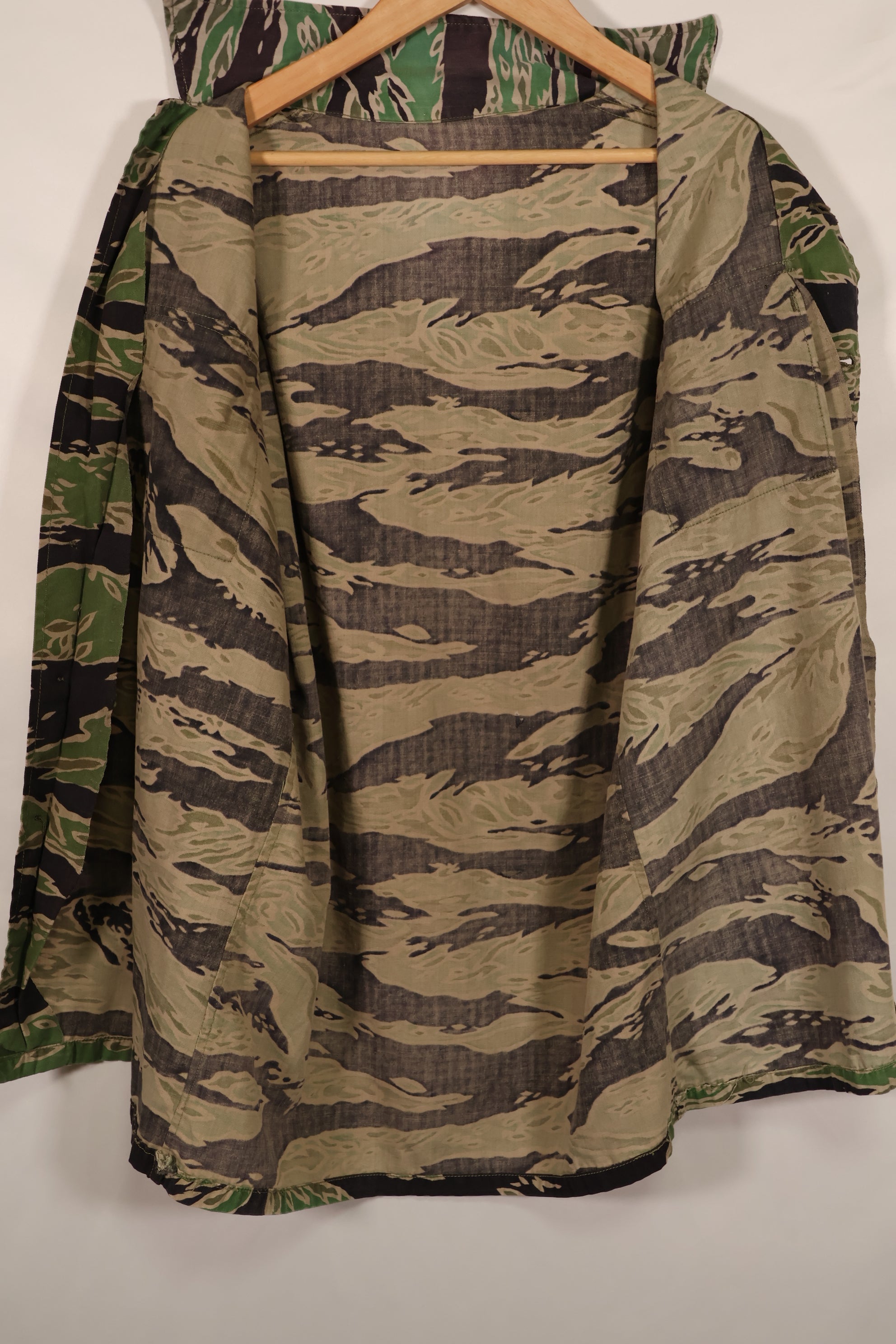 実物 レイトウォーパターン タイガーストライプ シャツ ライトウェイト 退色あり 中古品