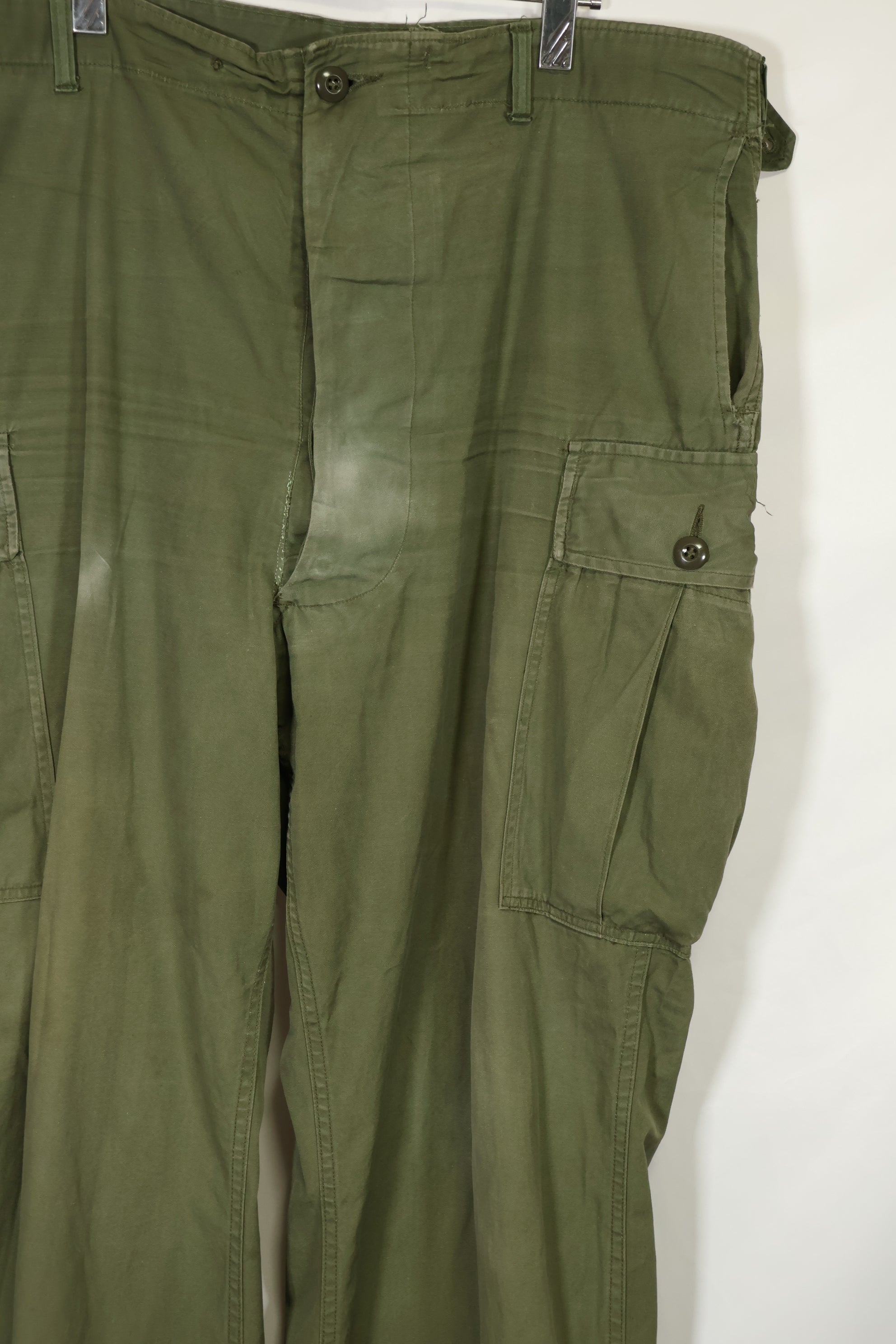 1964年契約 1st Model ジャングルファティーグ パンツ L-R 汚れあり 補修あり 中古品