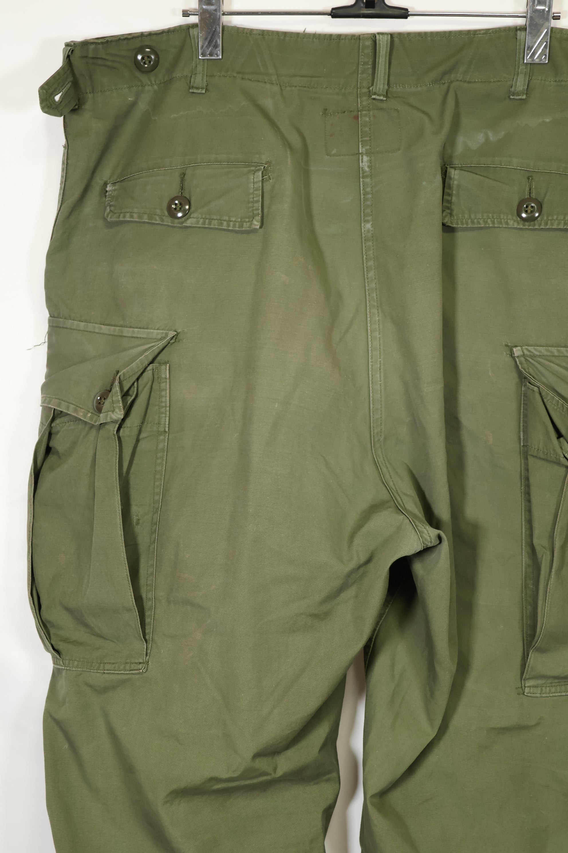 1964年契約 1st Model ジャングルファティーグ パンツ L-R 汚れあり 補修あり 中古品