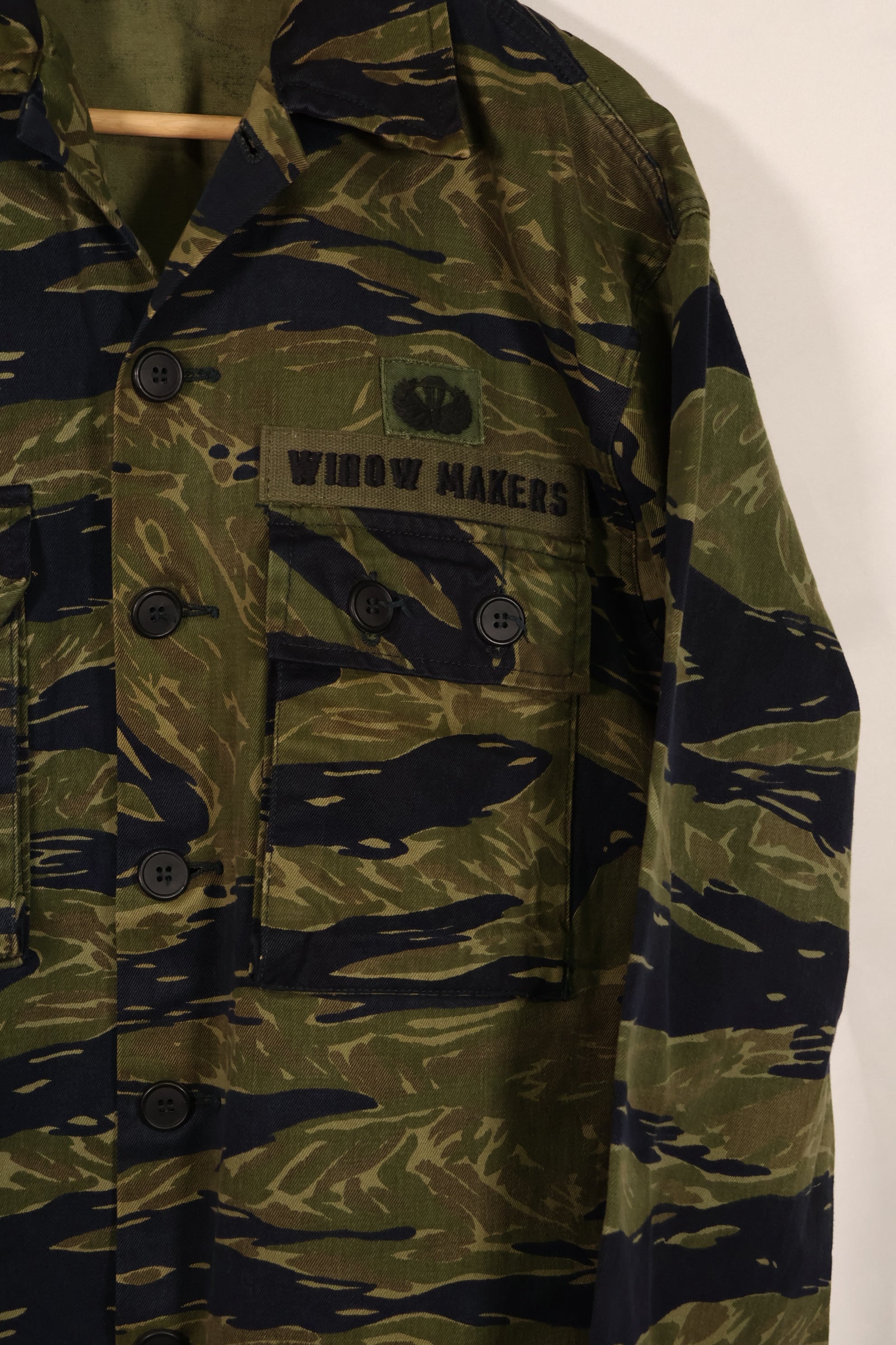 実物 タイガーストライプ TO78タイガー ジャケット 状態良い A-Lサイズ パッチ後付け