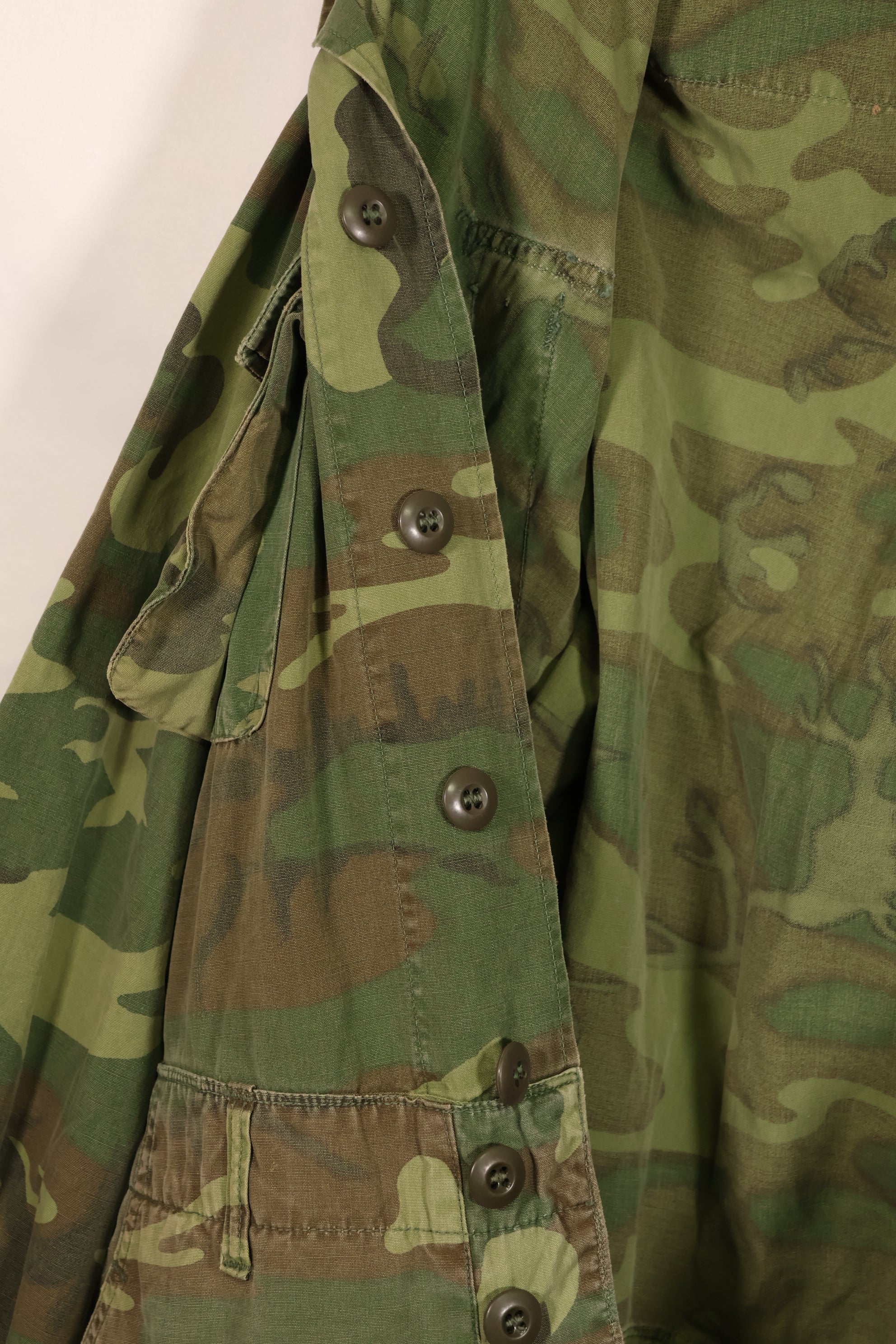 実物 1966年〜1967年 レア品 ローカル改造 フライトスーツ ERDL 初期プリント