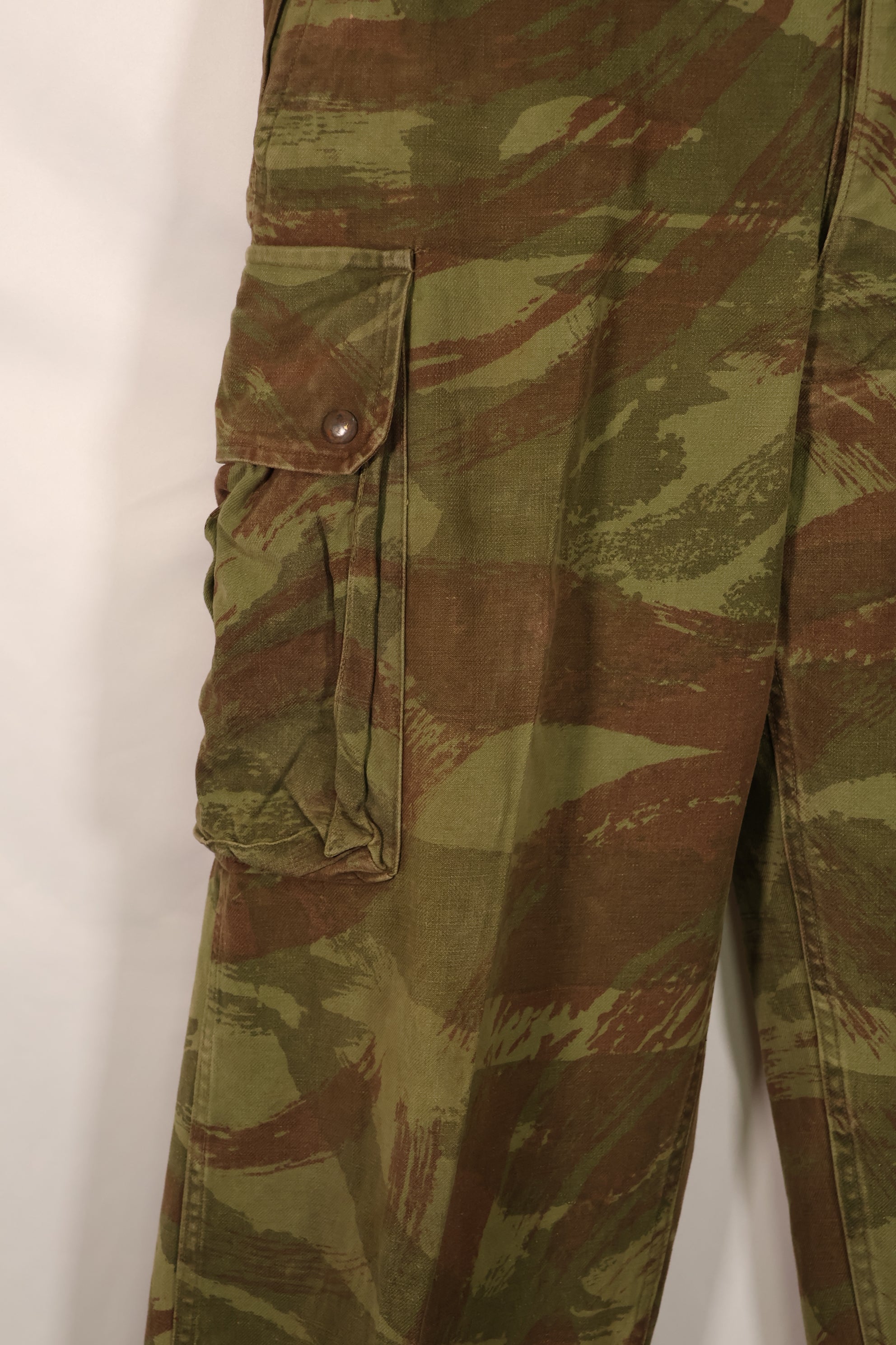 実物 フランス軍 インドシナ戦争 リザード迷彩 TAP 47/53 空挺パンツ 中古品