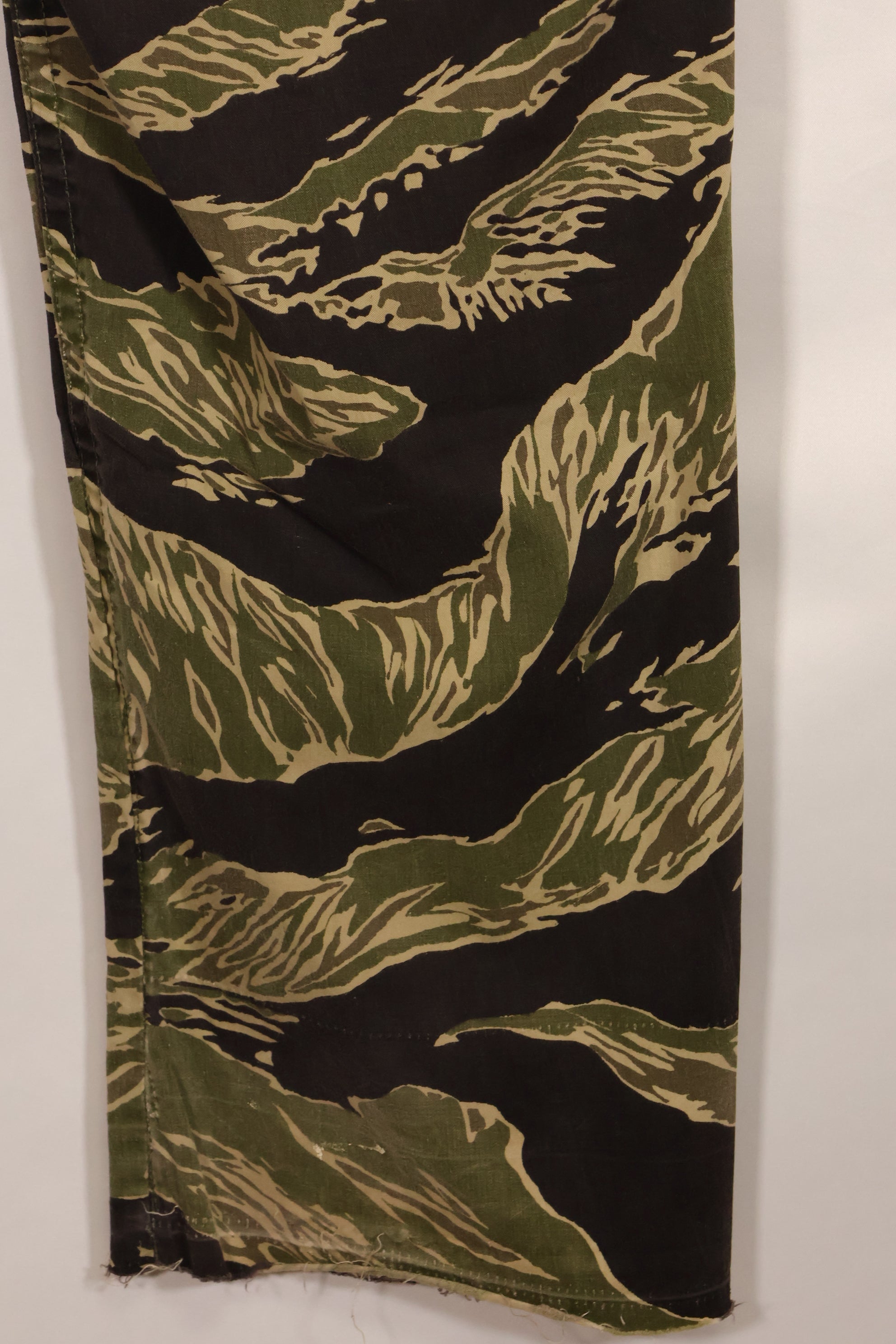 1960年代 ライトウェイト生地 沖縄タイガー ジャングルファティーグカット パンツ 中古品