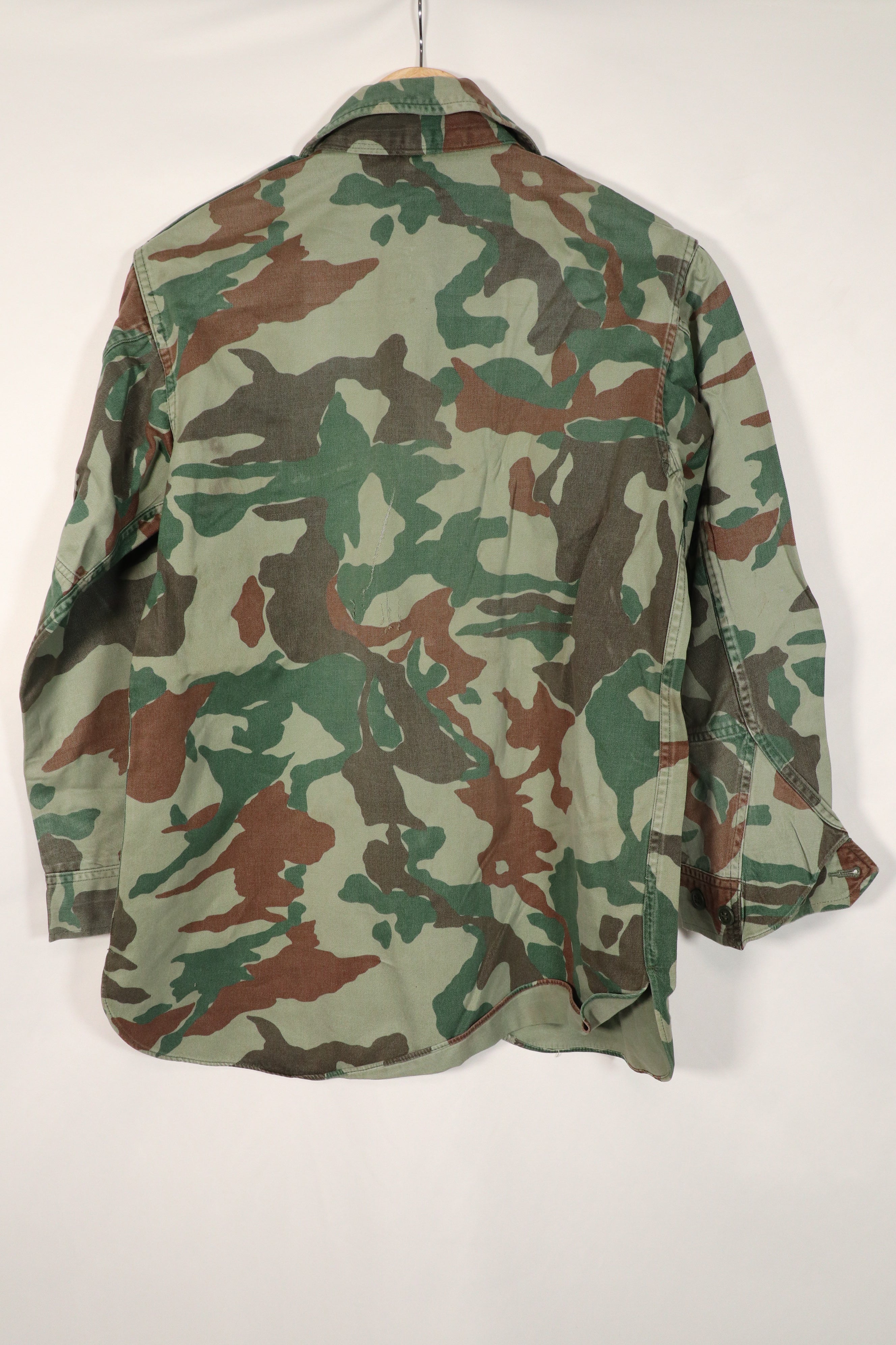 実物 日本国 陸上自衛隊 1980年代 熊笹迷彩 ジャケット 中古品 傷あり