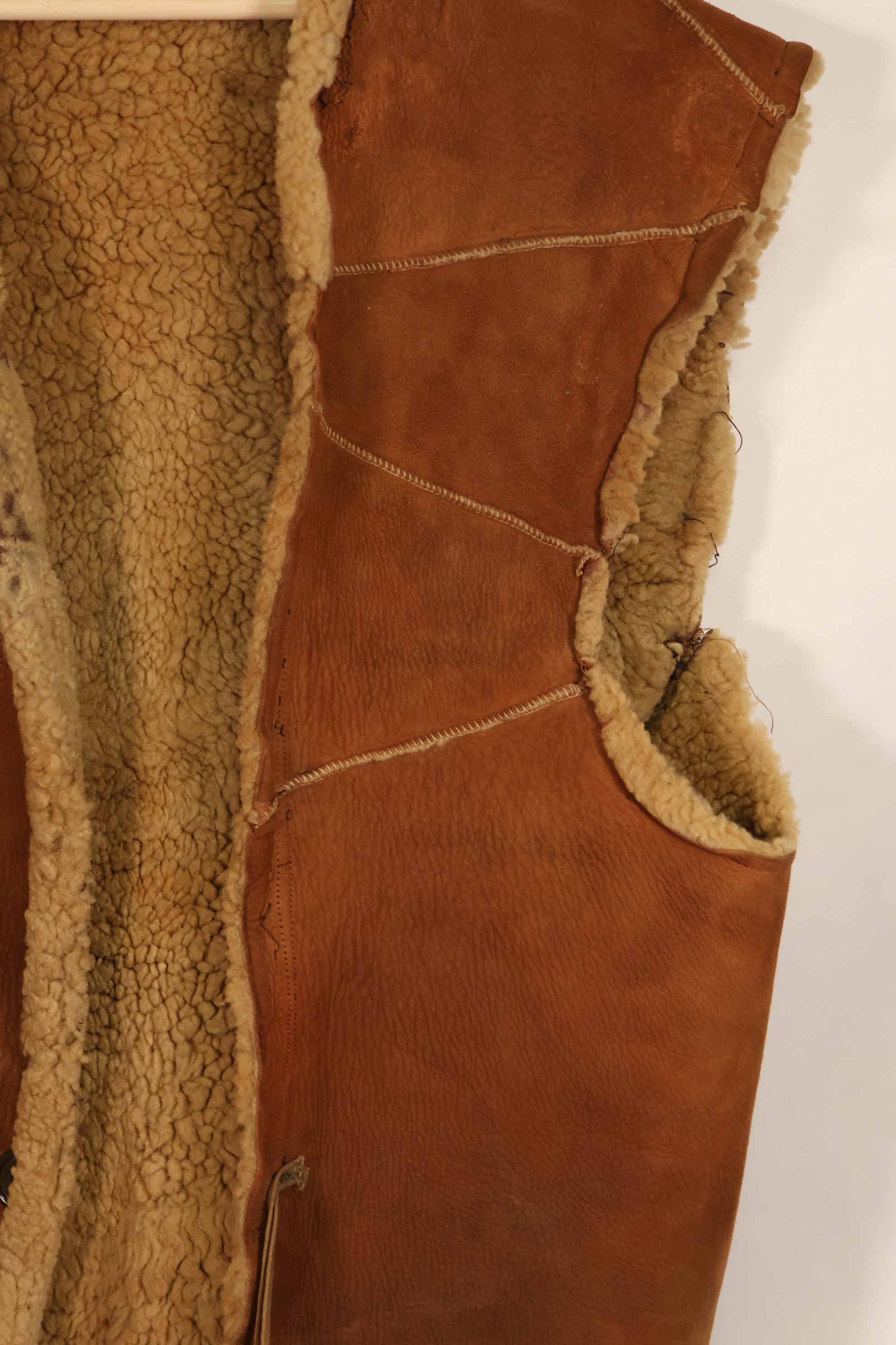 民間品 1960〜70年代 シープスキンベスト 中古品 傷 汚れあり