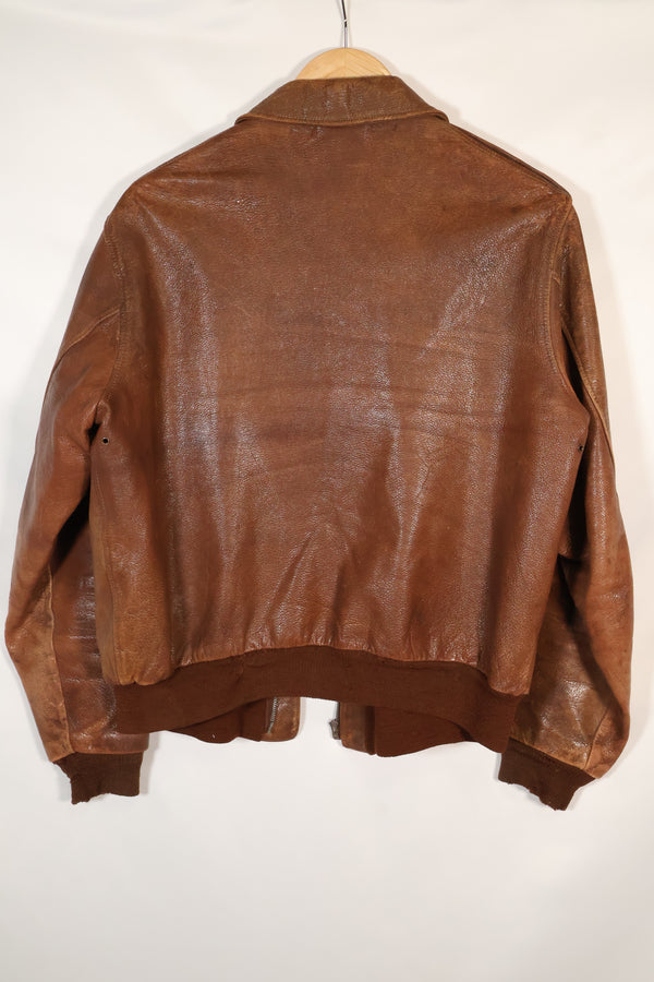 1940年代 サイズ 40 アメリカ陸軍航空隊 USAAF A-2 フライトジャケット スクアドロンパッチ付き 中古品