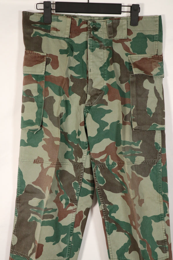 実物 日本国 陸上自衛隊 1980年代 熊笹迷彩 パンツ 中古品 傷あり