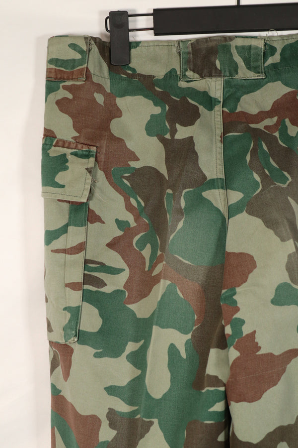 実物 日本国 陸上自衛隊 1980年代 熊笹迷彩 パンツ 中古品 傷あり