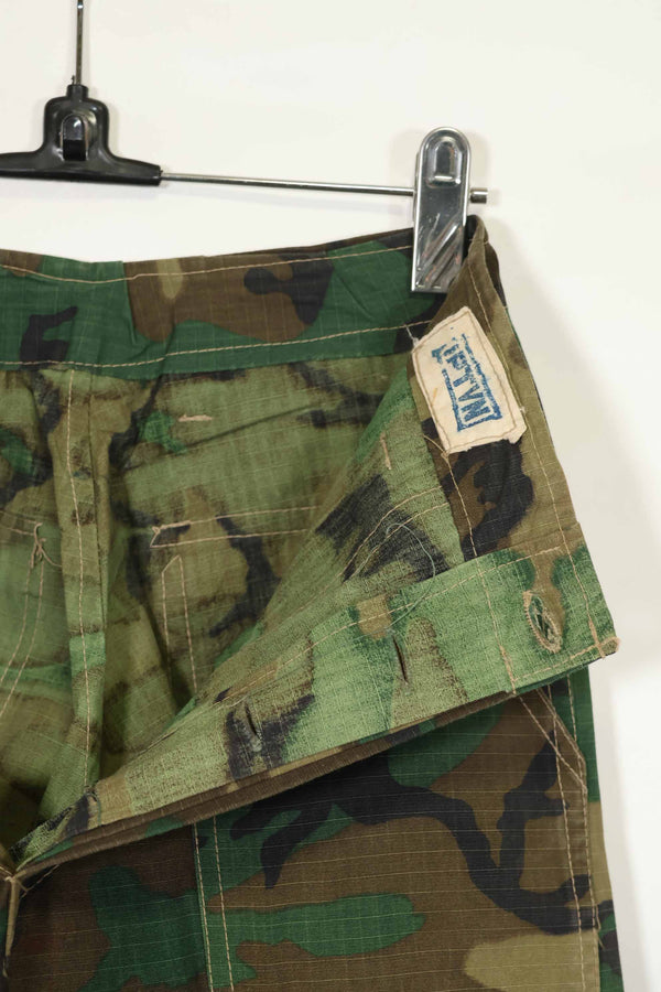 映画会社衣装 実物生地 ARVN ERDL迷彩 上下セット 未使用品