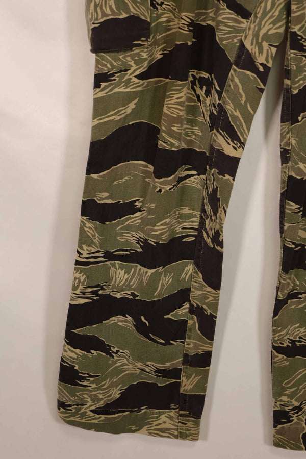 実物 沖縄タイガーパターン タイガーストライプパンツ USカット US-M 中古品