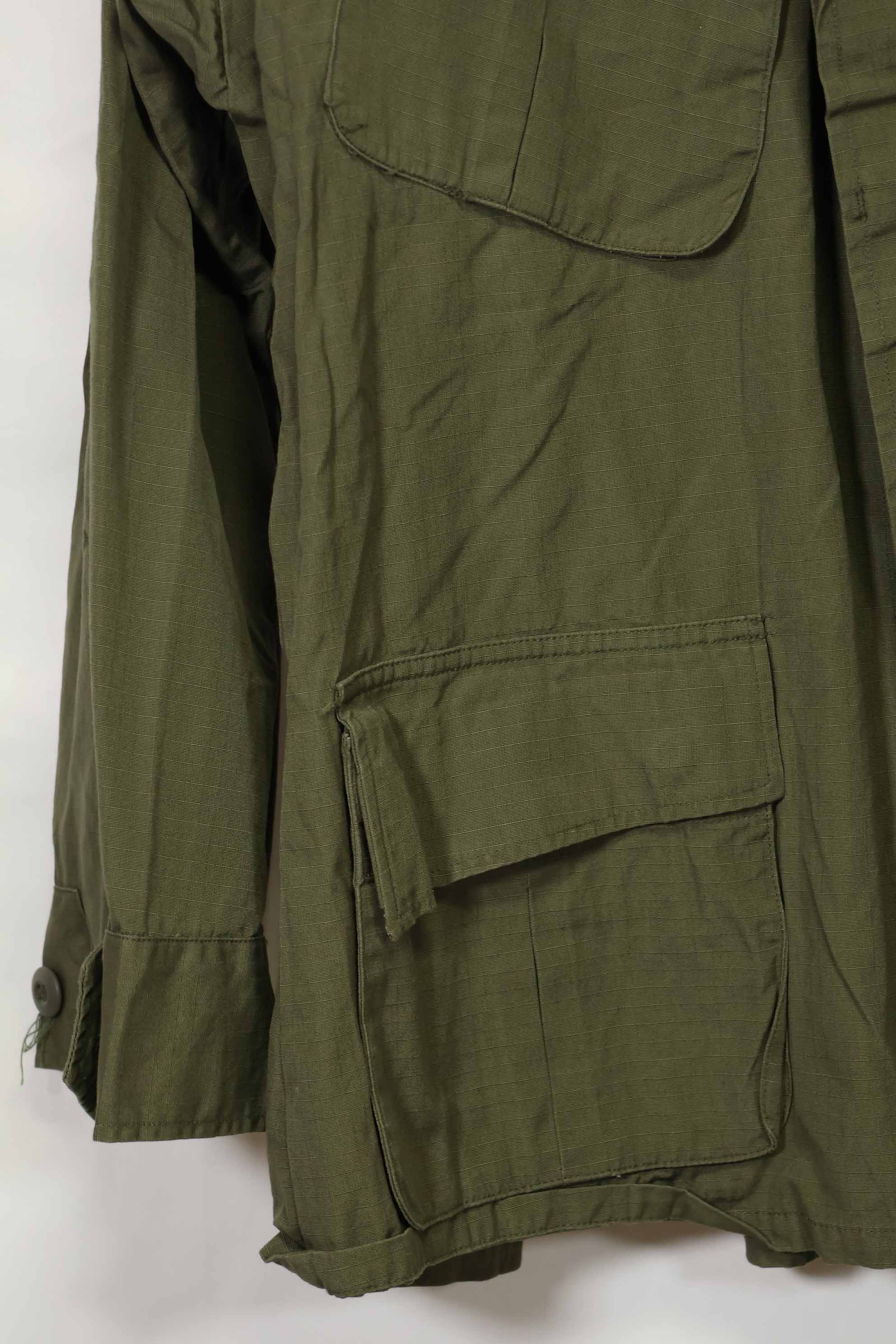 実物 1969年製 デッドストック 4th Model ジャングルファティーグ ジャケット L-S D