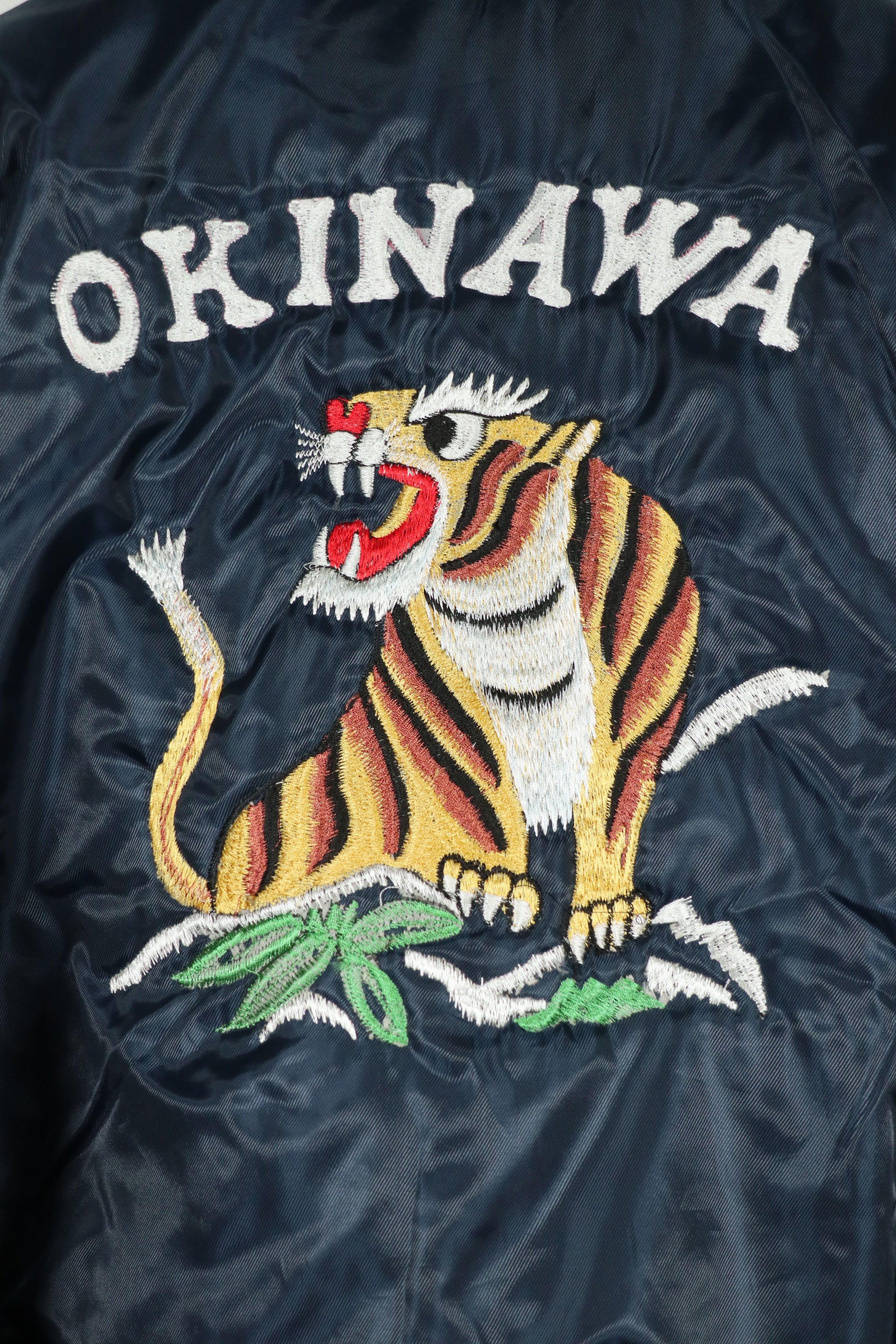 近年 沖縄製 スーバニアジャケット 直接刺繍 MA-1 A