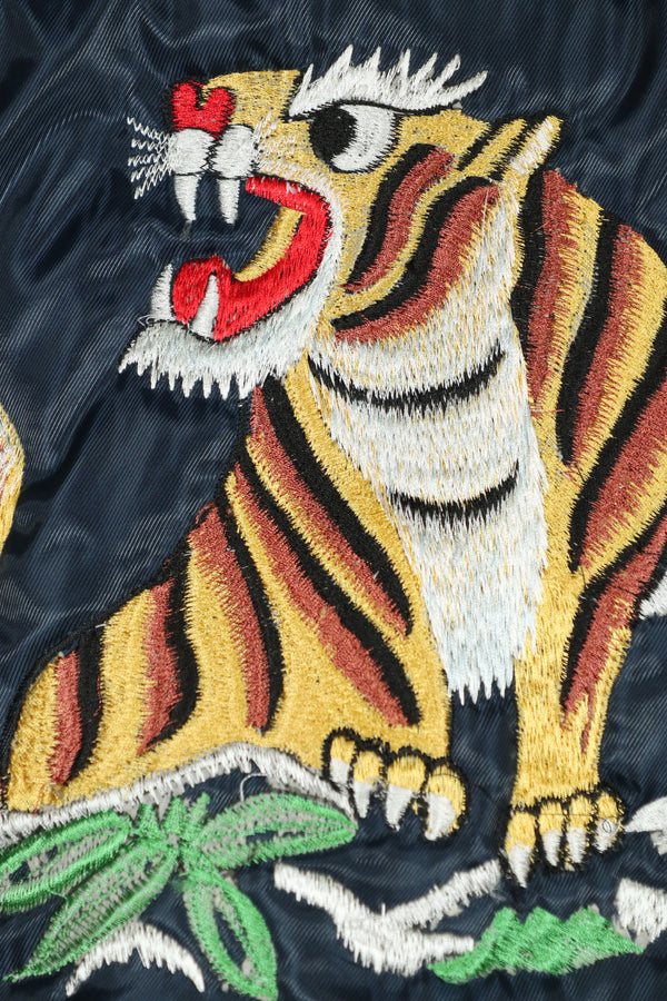 近年 沖縄製 スーバニアジャケット 直接刺繍 MA-1 A