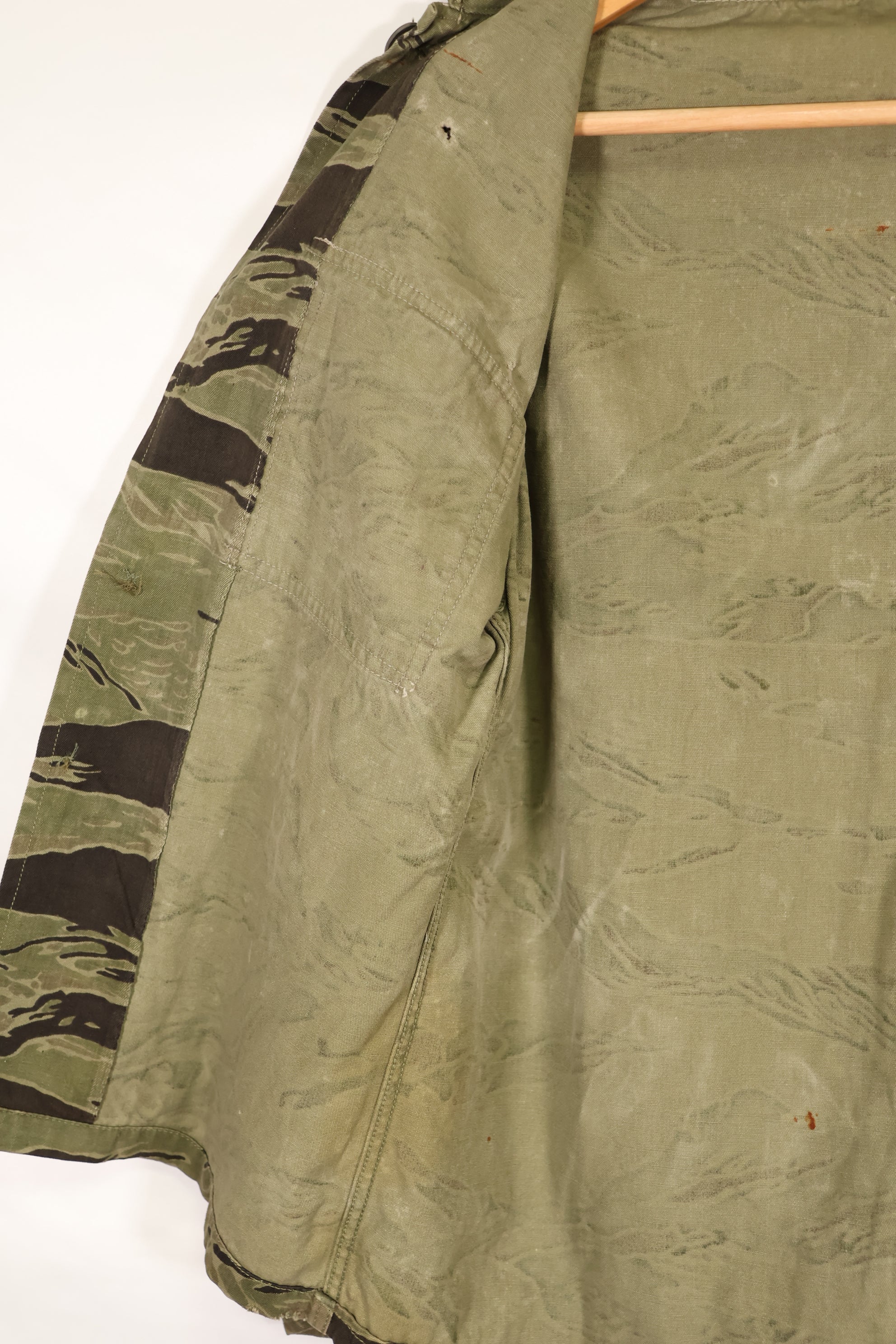 実物 クラシックパターン タイガーストライプ シャツ Asian Cut 中古品