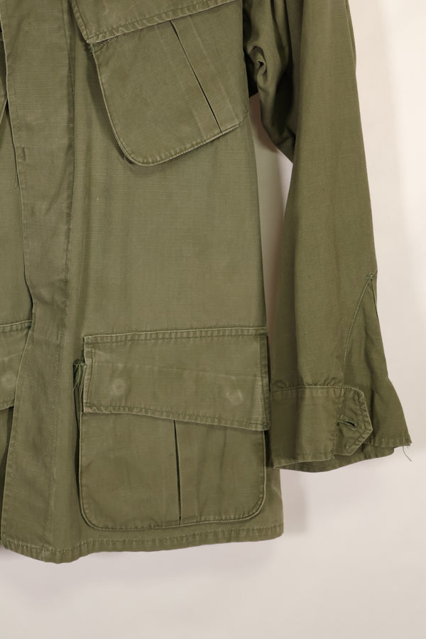 実物 MACV SOG RT VIPER 元隊員 4th Model ジャングルファティーグ RECONパッチのみレプリカ