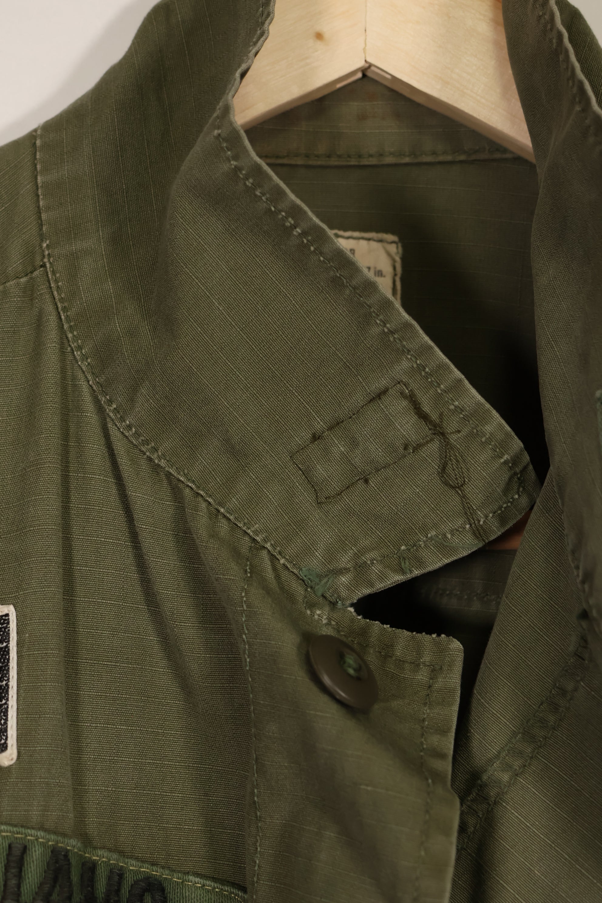 実物 MACV SOG RT VIPER 元隊員 4th Model ジャングルファティーグ RECONパッチのみレプリカ