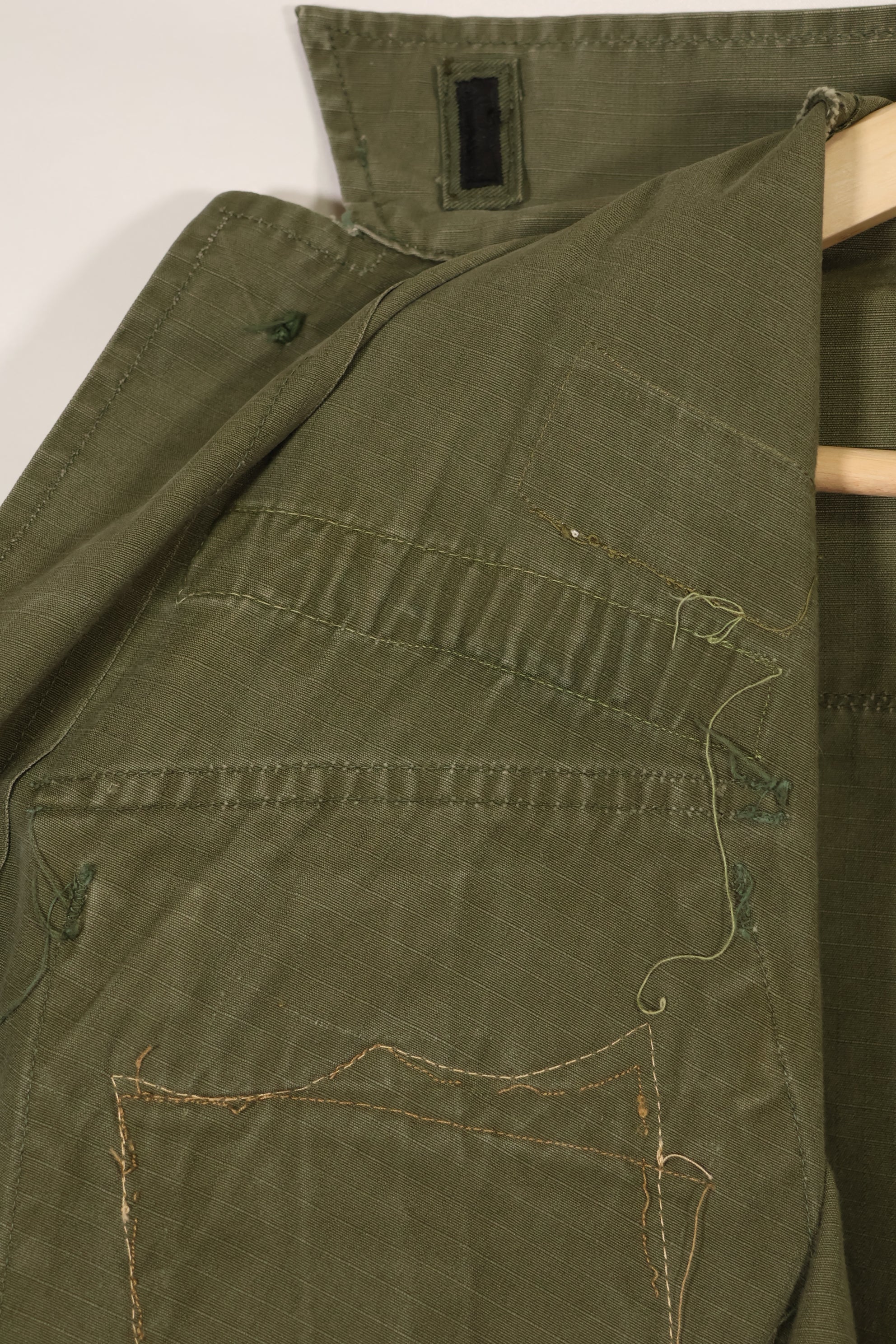 実物 MACV SOG RT VIPER 元隊員 4th Model ジャングルファティーグ RECONパッチのみレプリカ