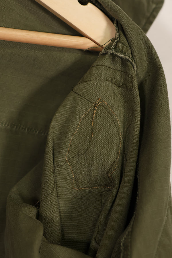 実物 MACV SOG RT VIPER 元隊員 4th Model ジャングルファティーグ RECONパッチのみレプリカ